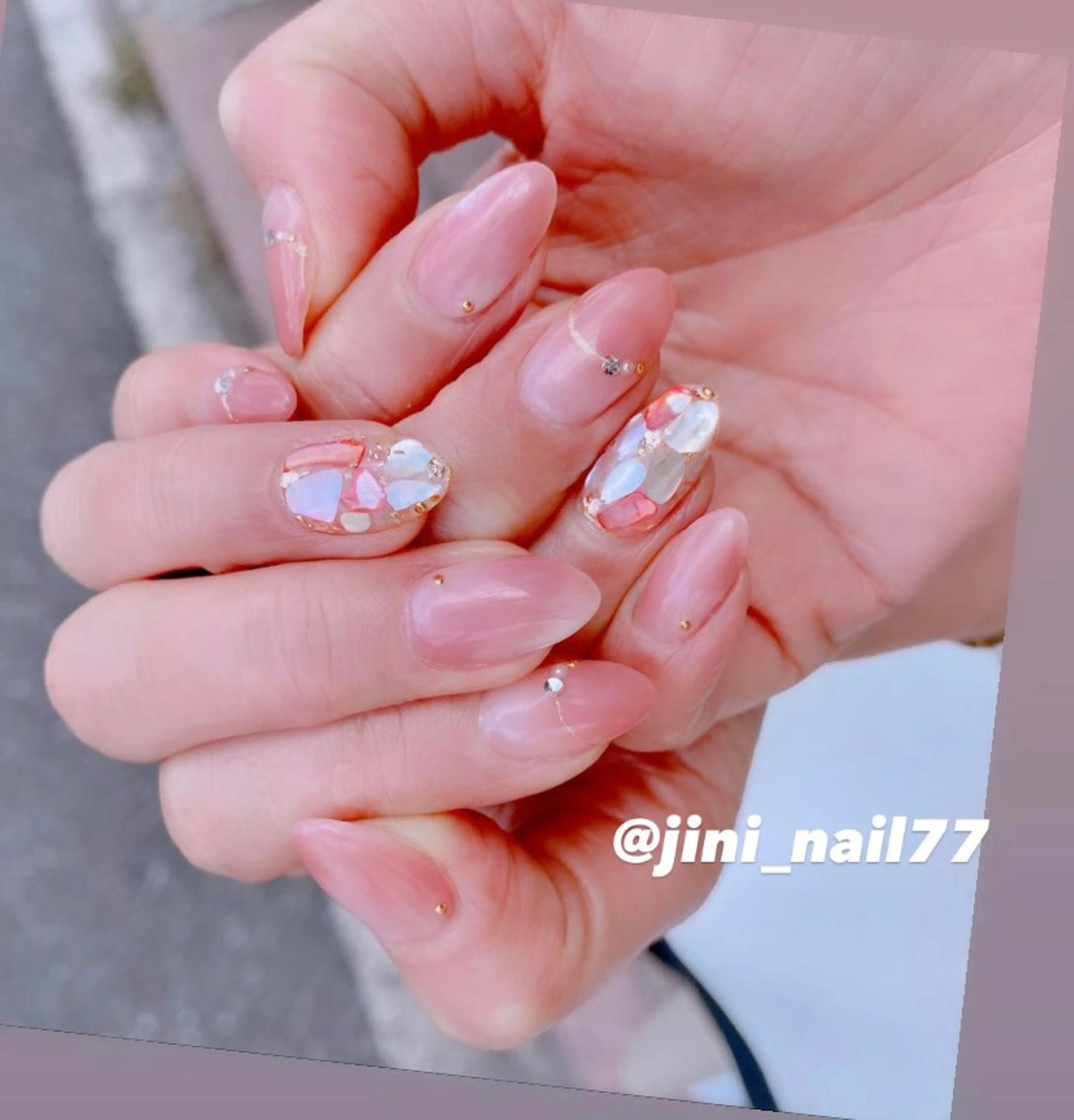 ネイル ハンドネイル JINI NAIL所属・ジニ ネイルのネイルデザイン