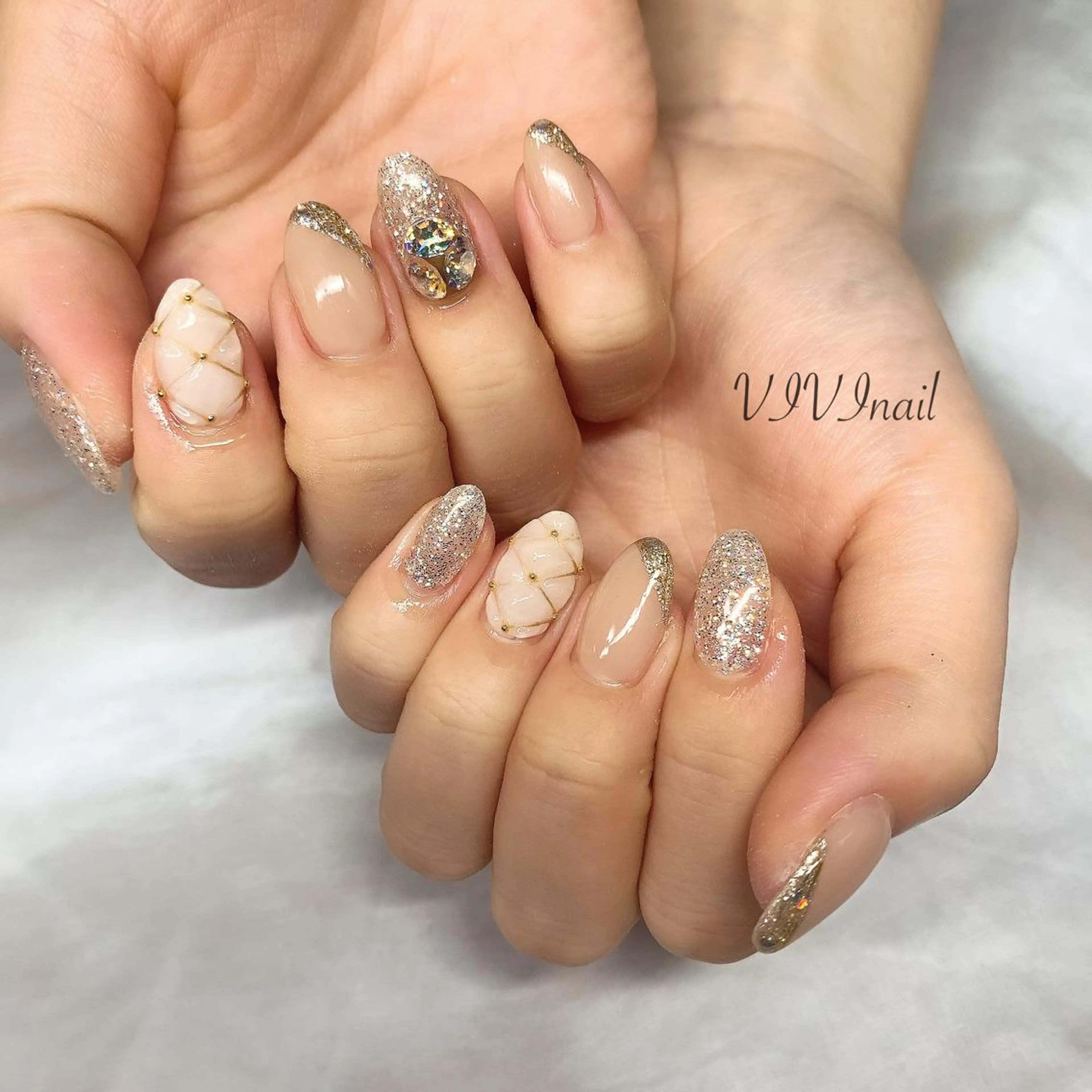ネイル キラキラネイル ハンドネイル vivi nailのネイルデザイン