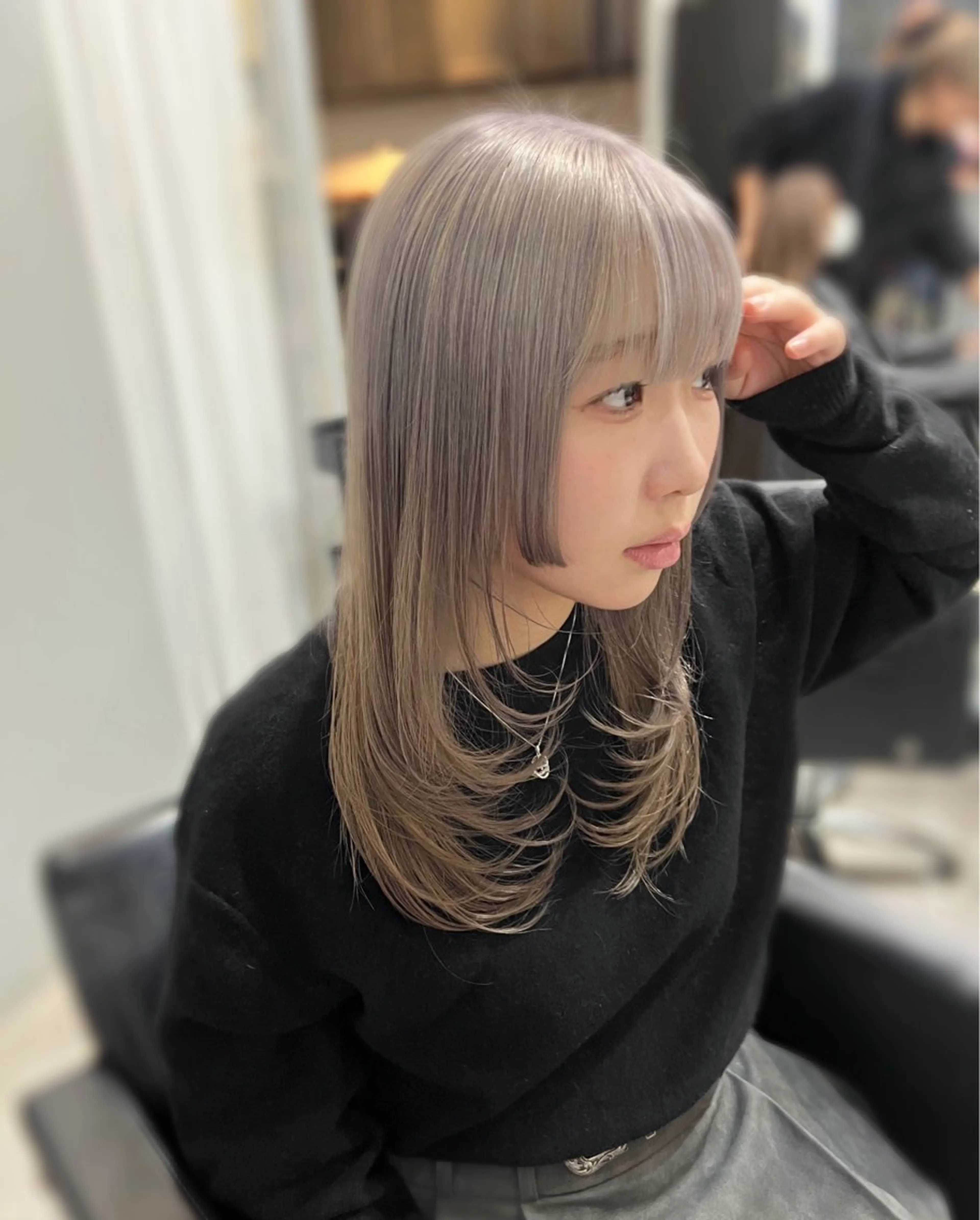 セミロング カラー 🎀透明感 カラー🎀ミズキのヘアスタイル