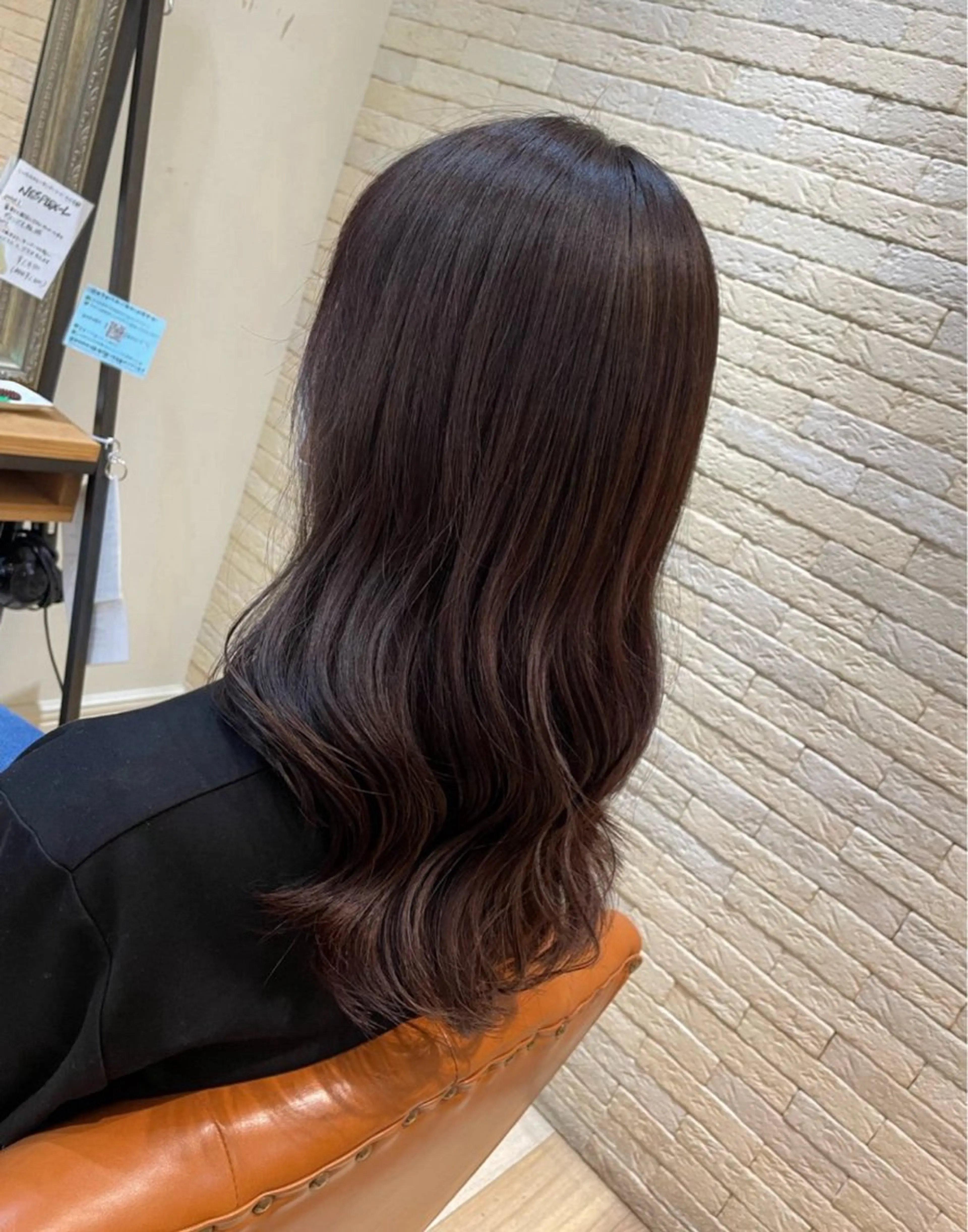 セミロング カラー 松尾 遥花のヘアスタイル