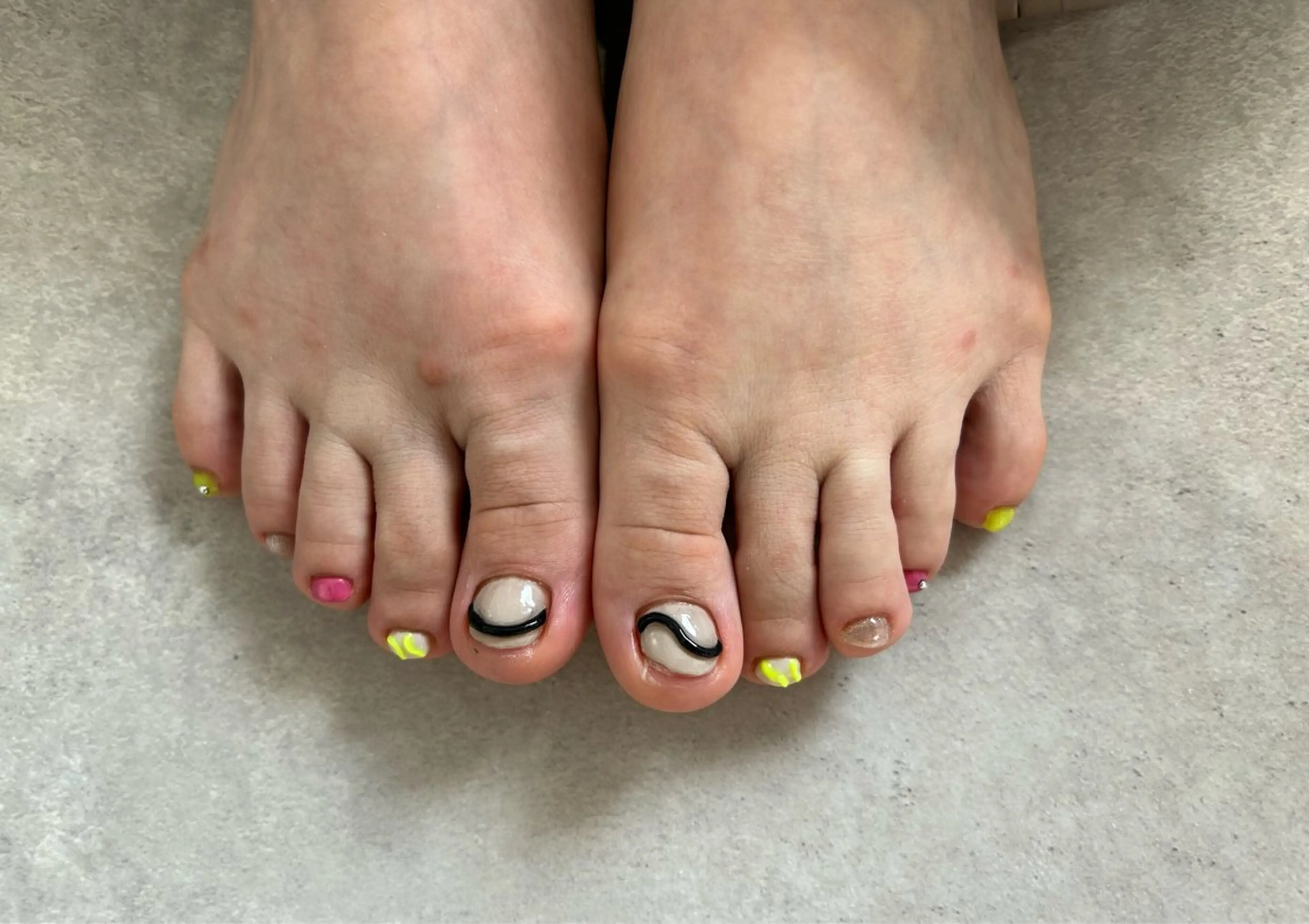 ネイル アートネイル フットネイル 持ち込み Ray. Maayaのネイルデザイン