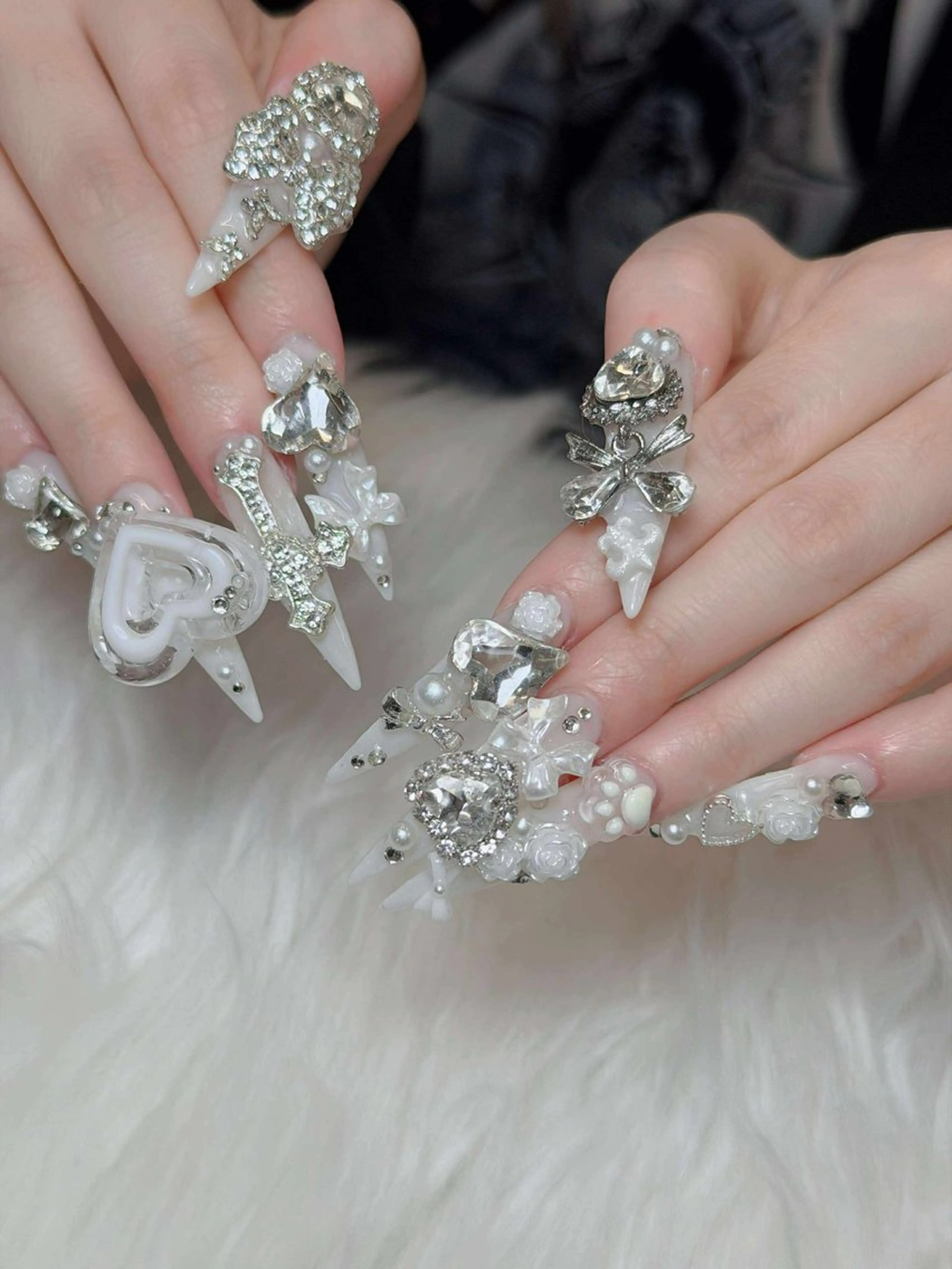 ネイル オーロラネイル チークネイル フットネイル フレンチネイル ハロウィン ハンドネイル Lumi Nail 新大久保3‘のネイルデザイン