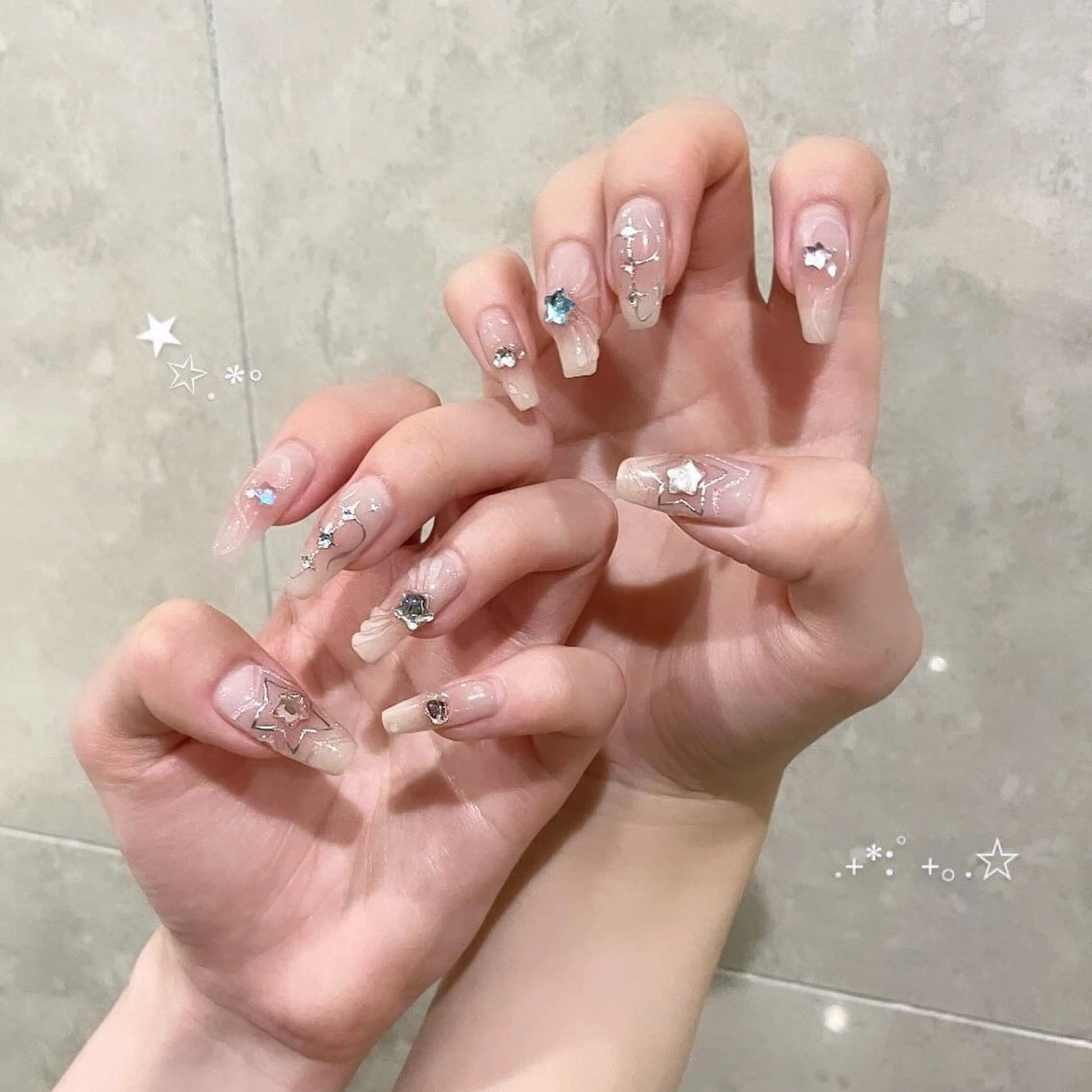 ネイル ハンドネイル 🍁nail. kaede🍁のネイルデザイン