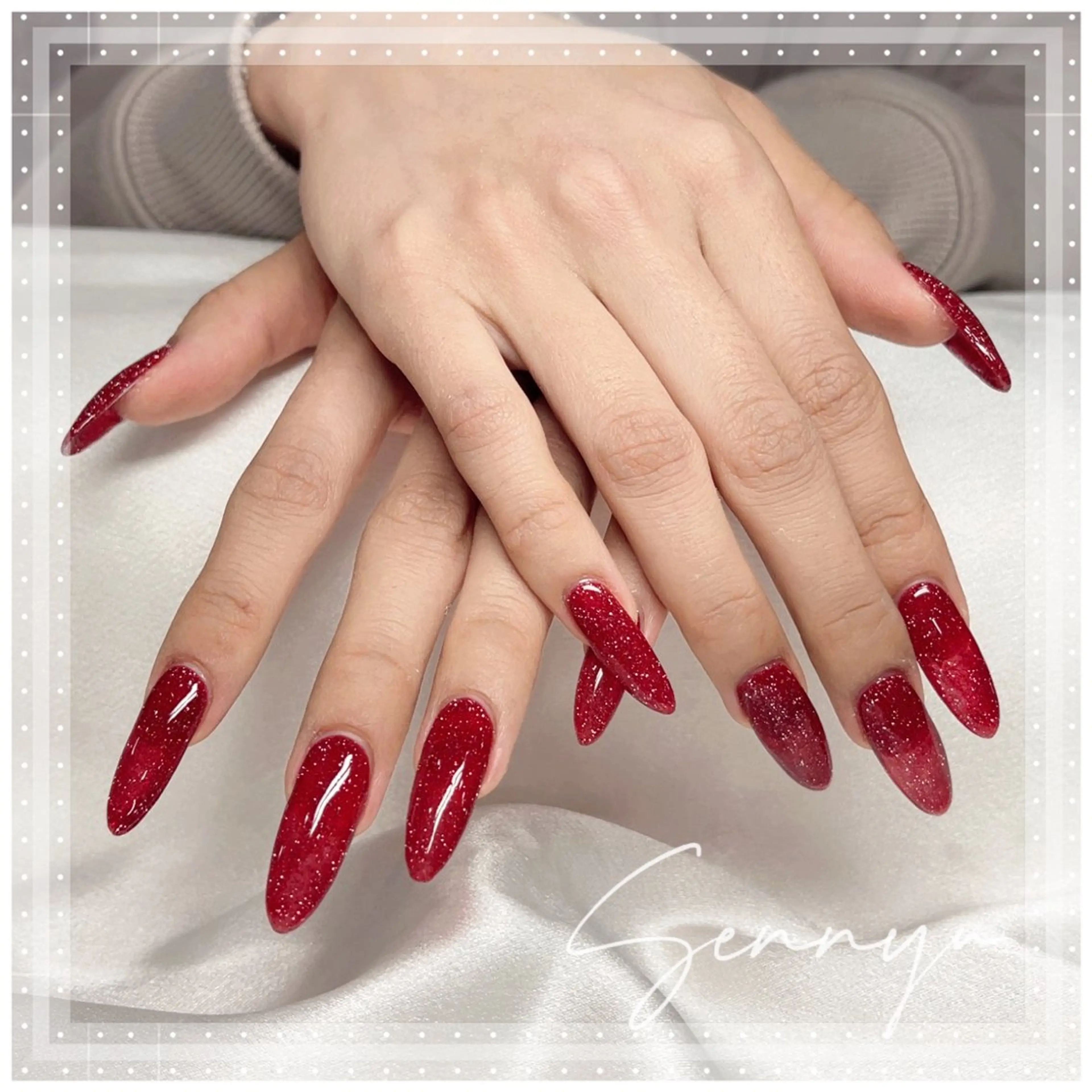 ネイル ハンドネイル モンナ CCのネイルデザイン