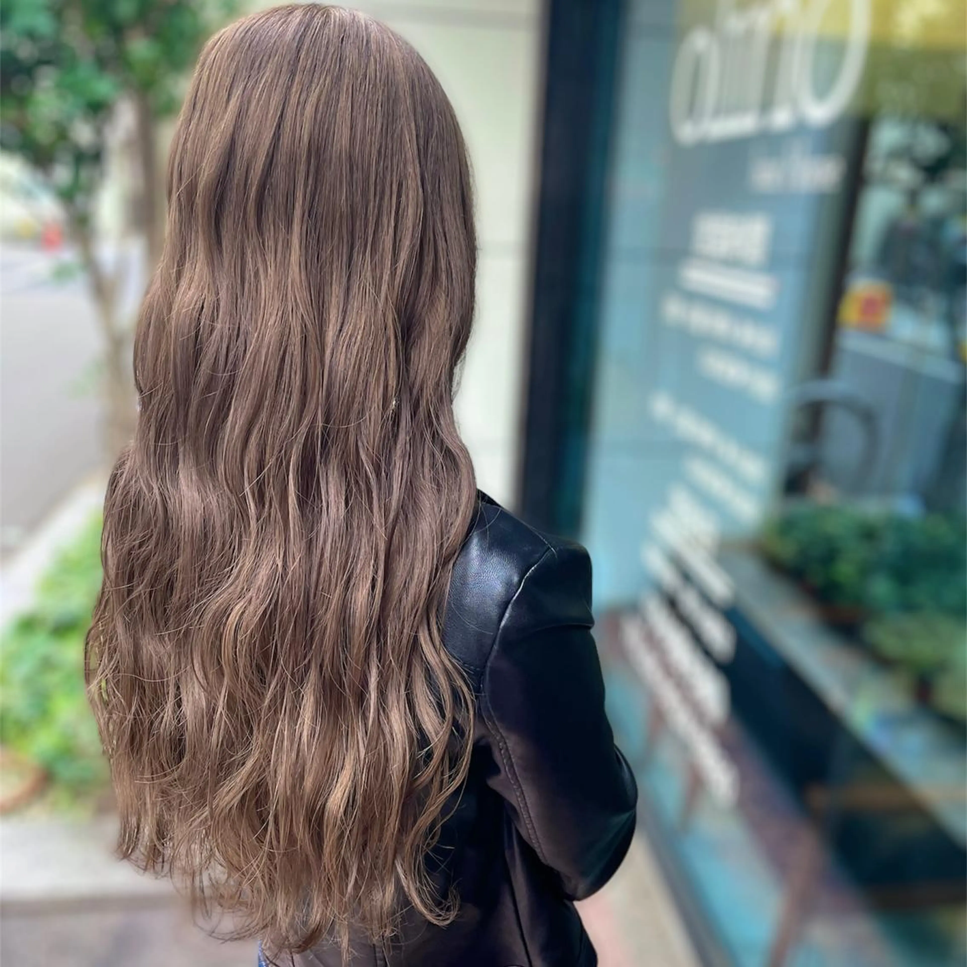ロング カラー ベージュカラー ブラウンカラー ACTION心斎橋店 Lisaのヘアスタイル