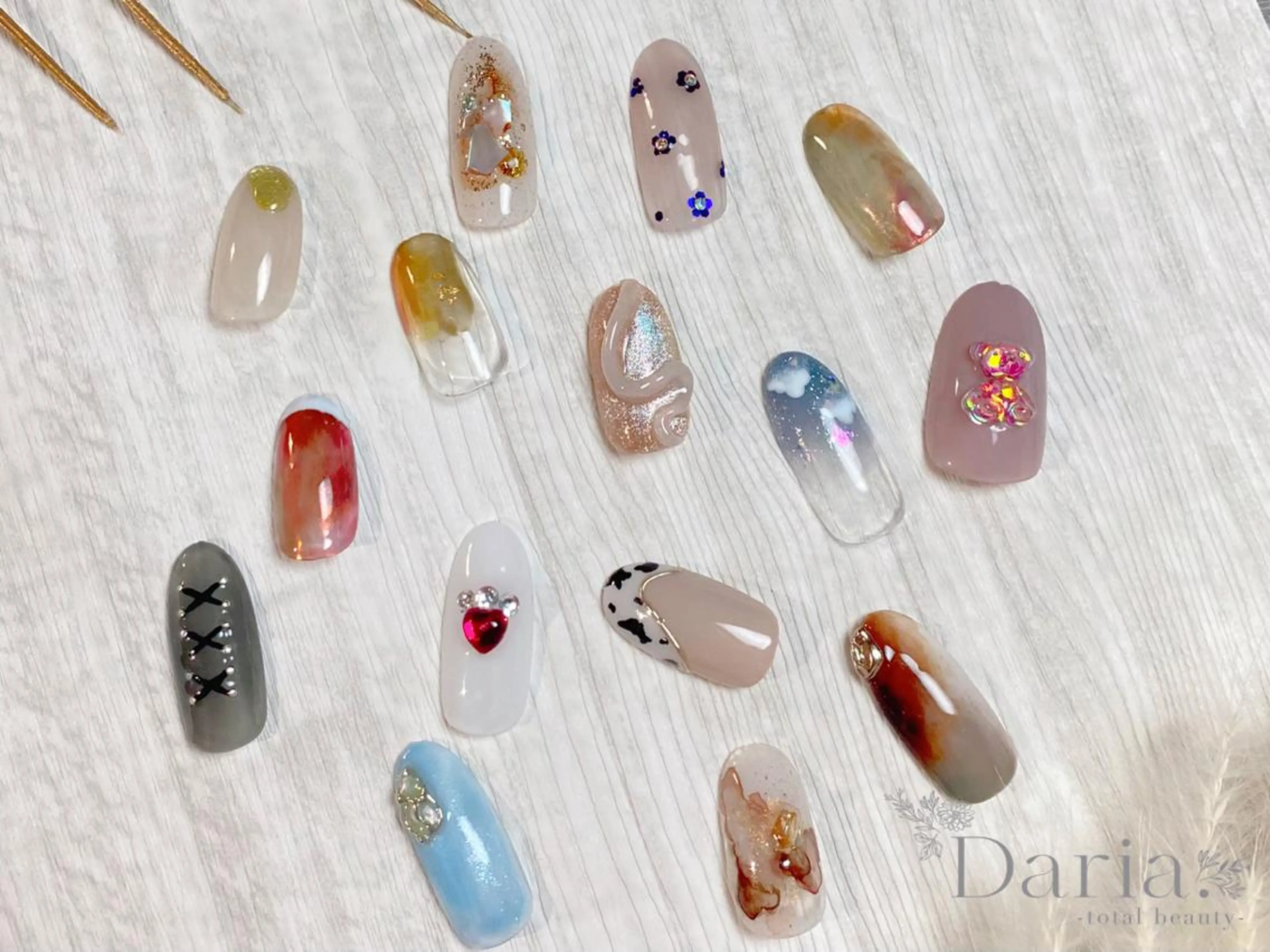 ミディアム Daria. nailのマツエク・マツパデザイン
