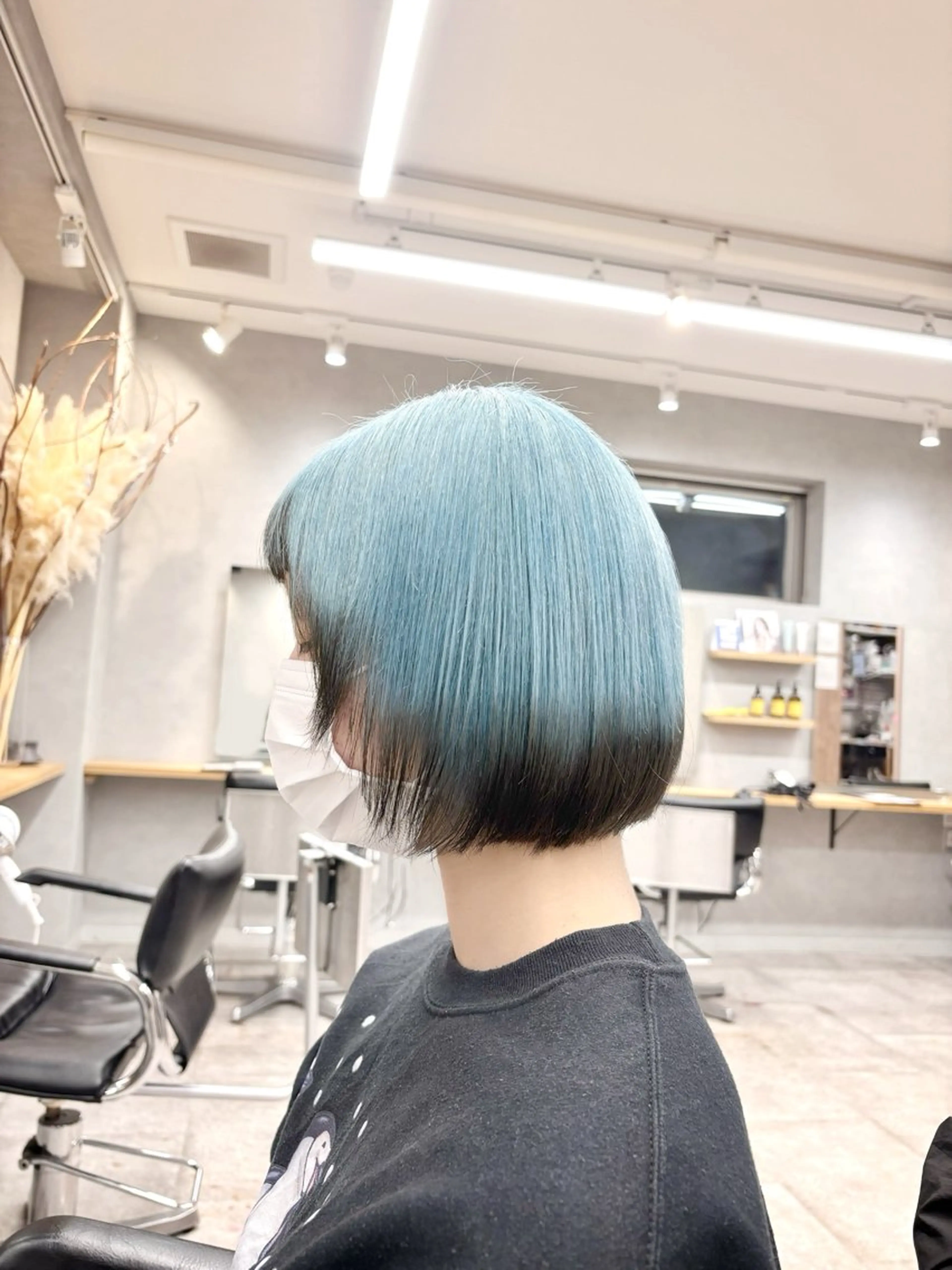 ショート カラー 🔆ハイトーン 🔆AYAKAのヘアスタイル