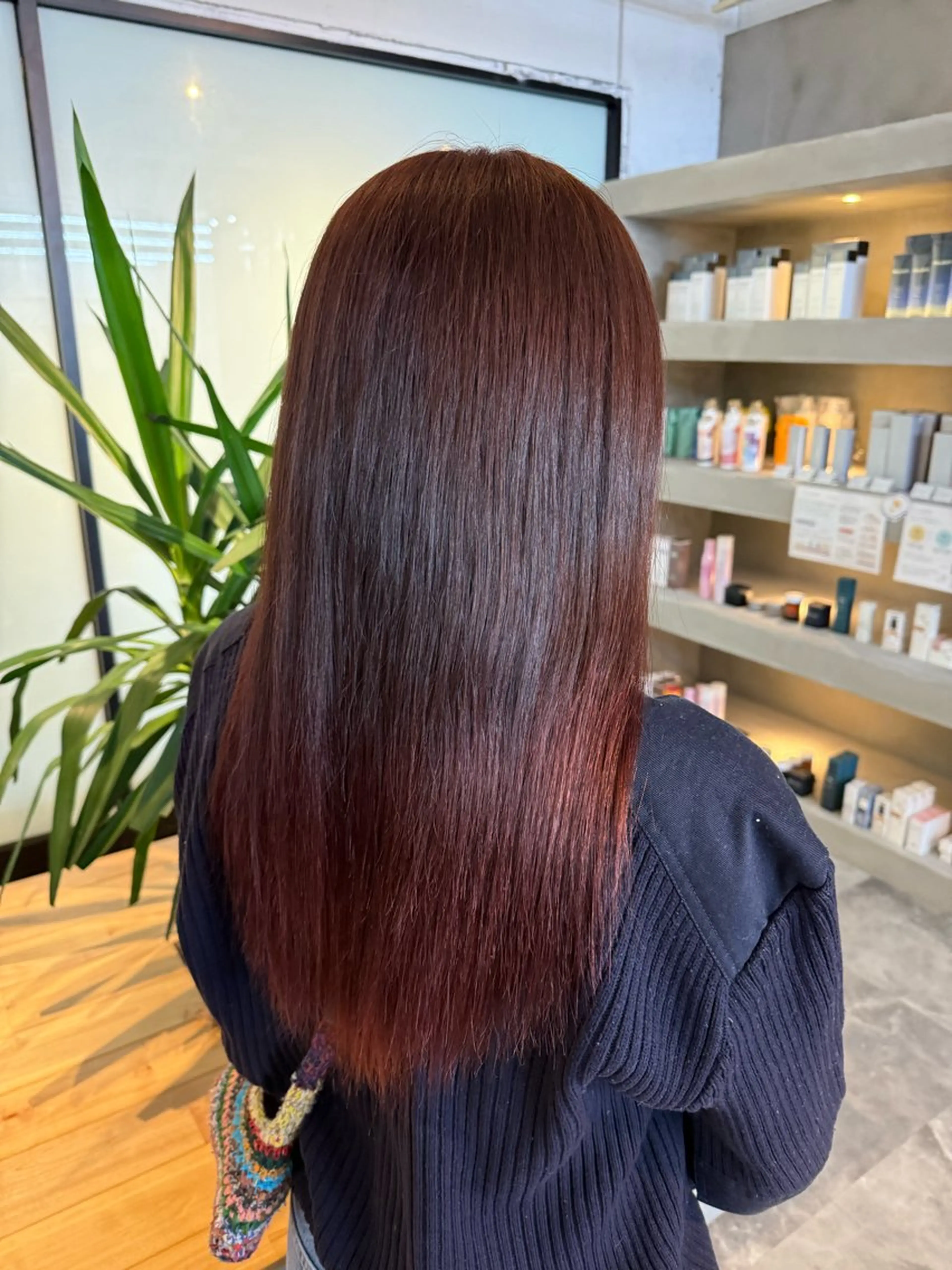 カラー ブリーチ ダブルカラー ブリーチなしカラー Lit 花井さくらのヘアスタイル