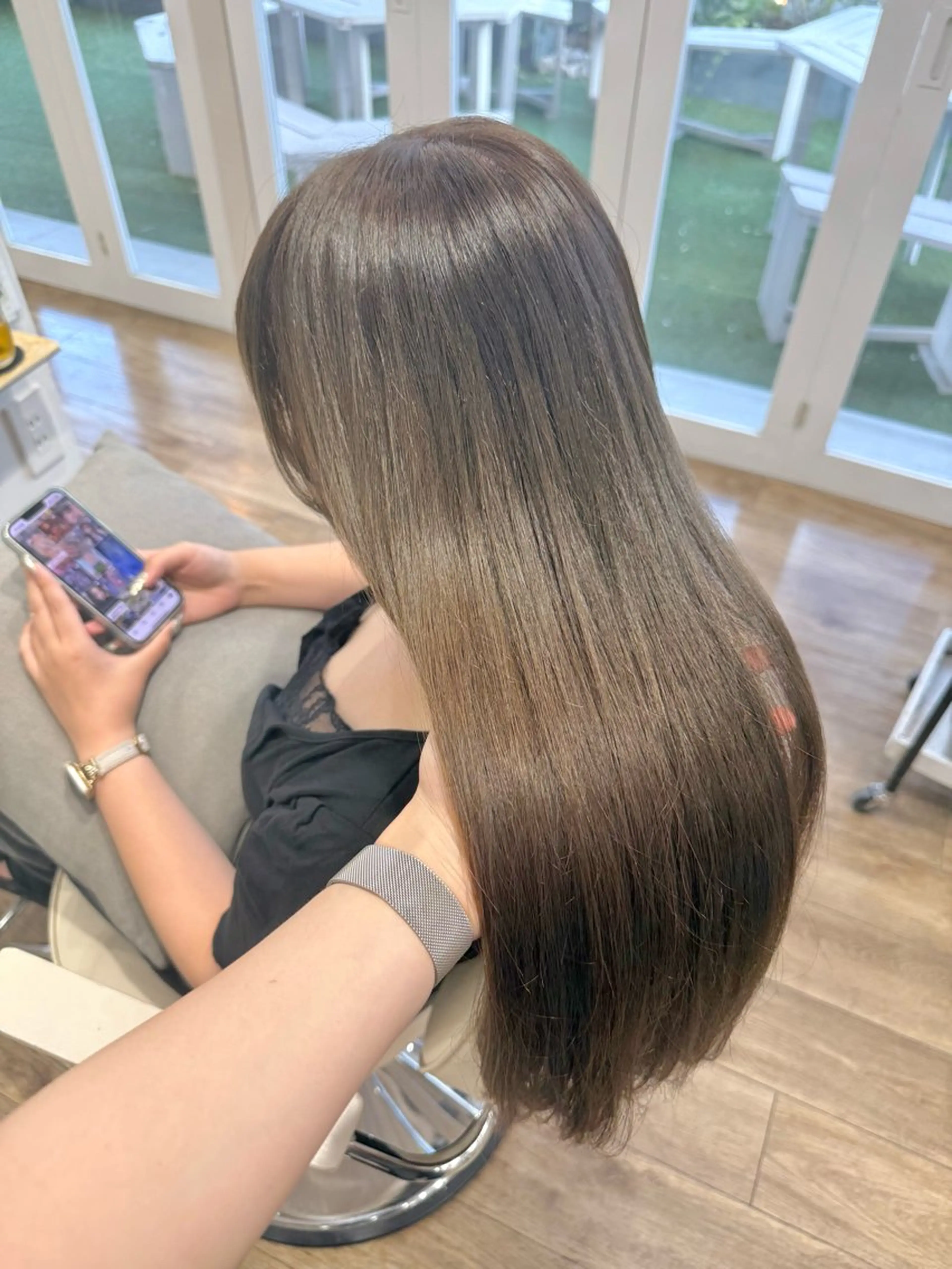 ロング カラー ベージュカラー オリーブベージュ ヘアカラー トリートメント Risa🐈‍⬛/ グレージュ/透明感のヘアスタイル