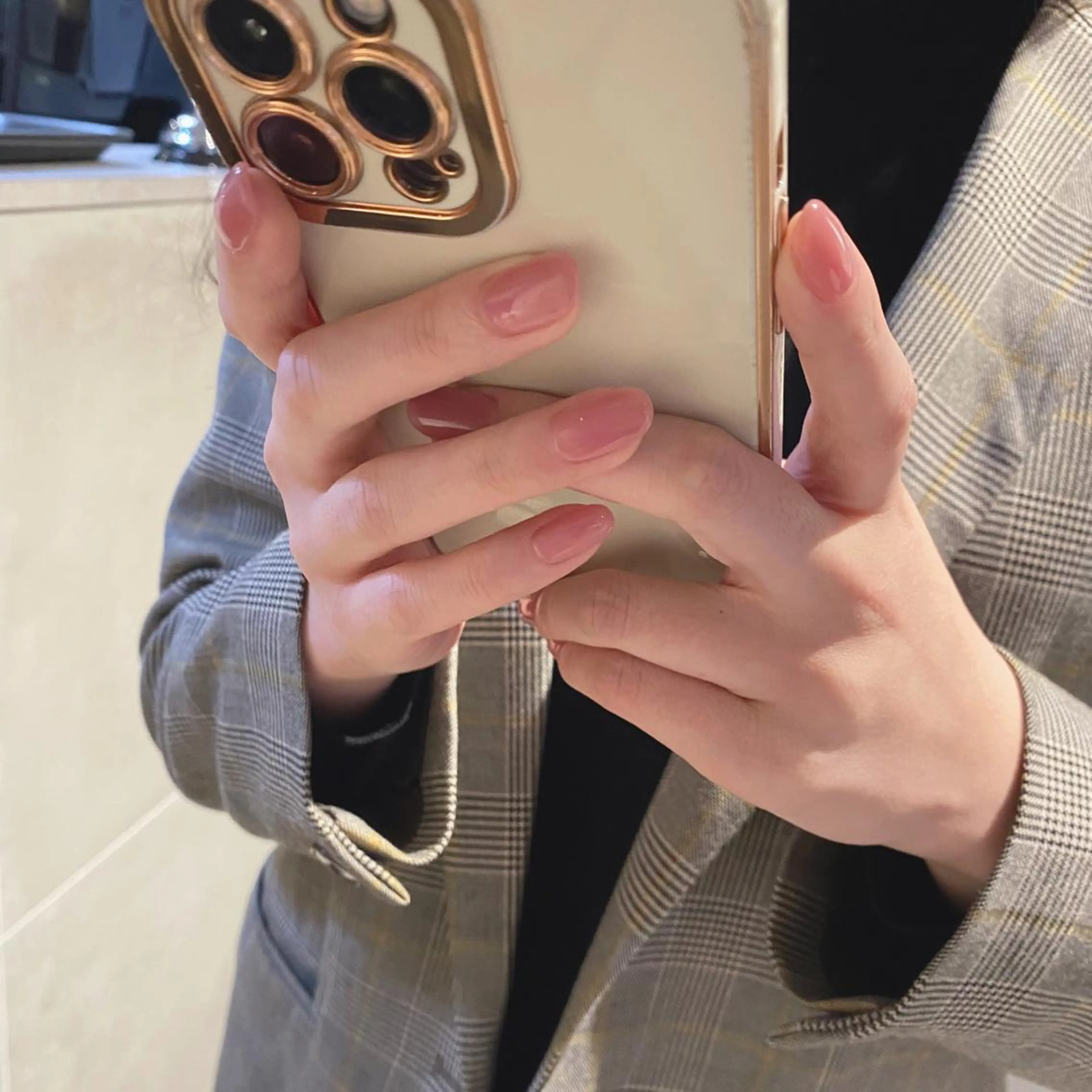 ネイル ハンドネイル 【LILY】 ainaのネイルデザイン