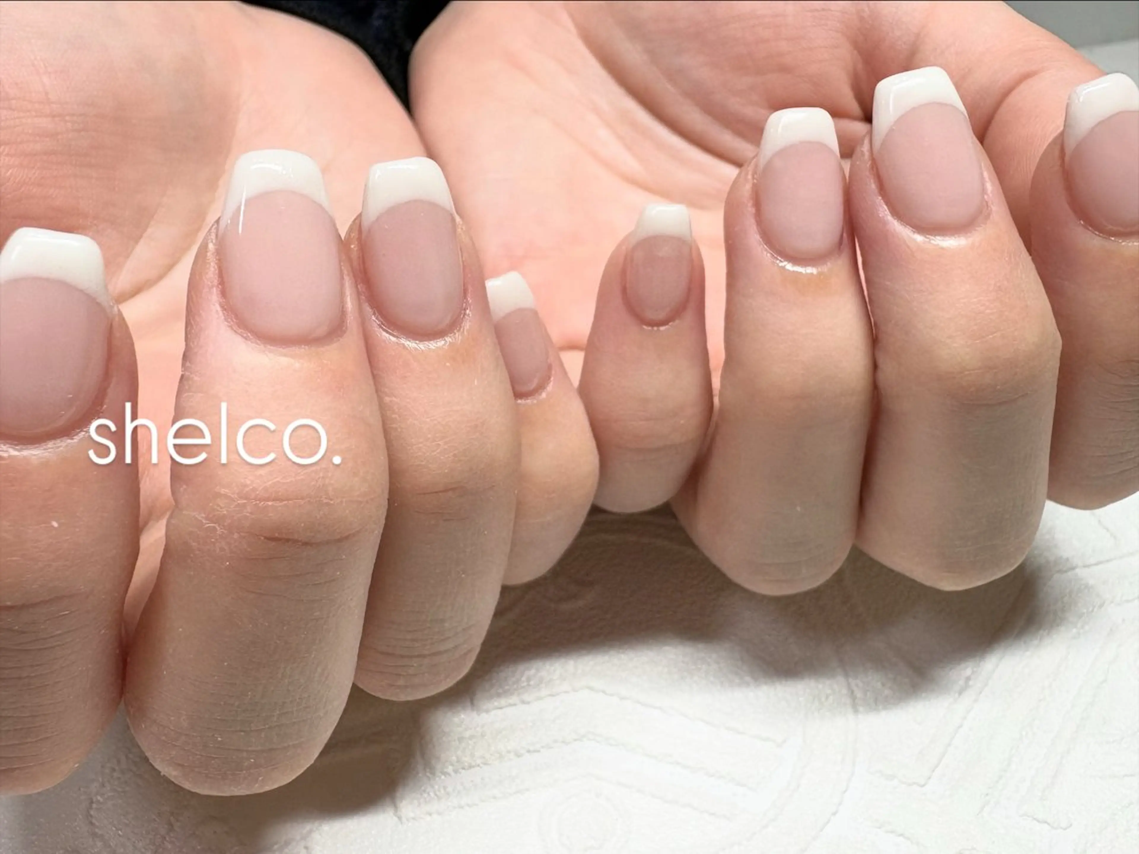 ネイル フレンチネイル nail salon shelco.のネイルデザイン