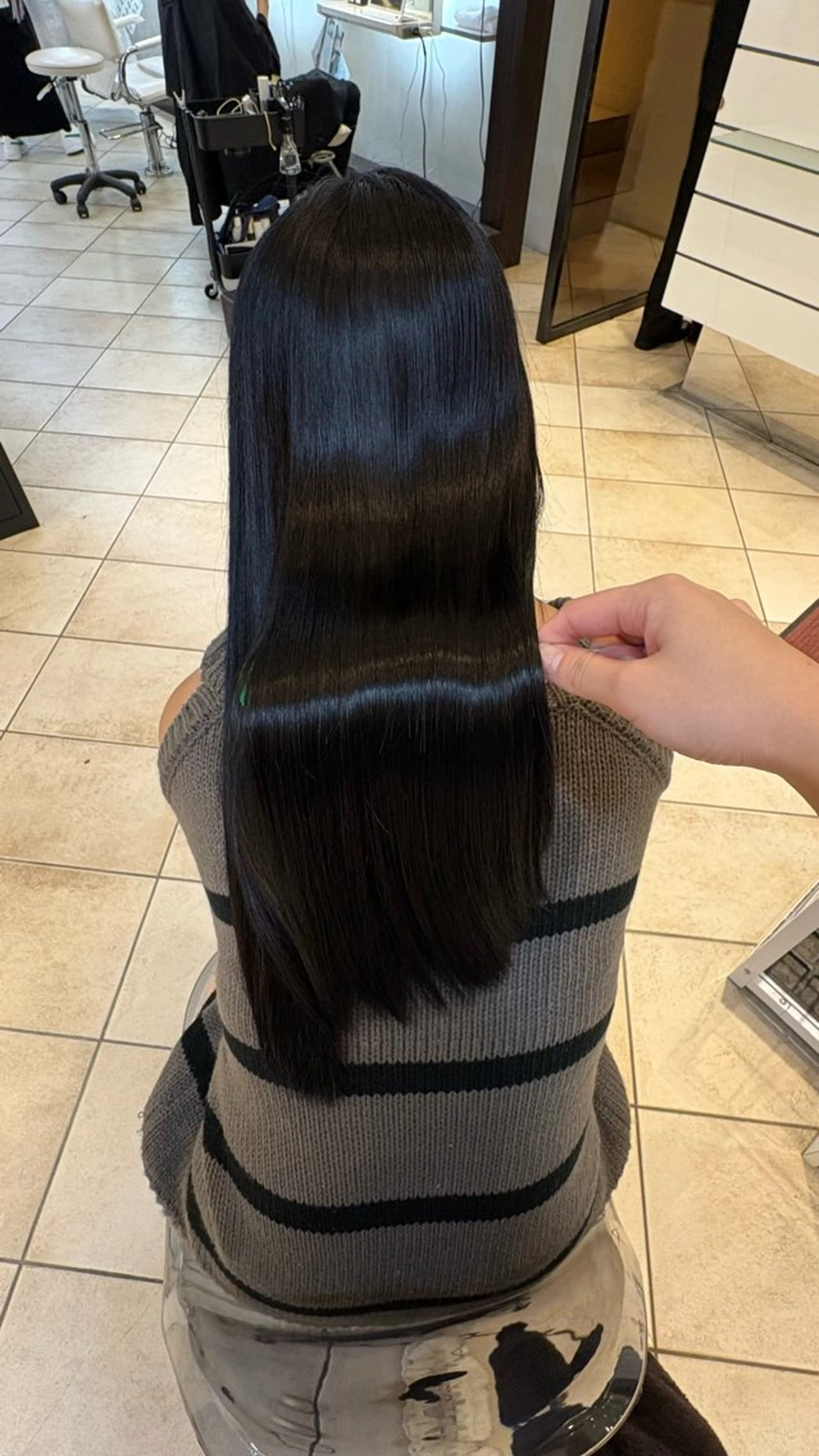 ロング 縮毛矯正 うる艶＆縮毛矯正 ⟡.·小林理菜⟡.·のヘアスタイル