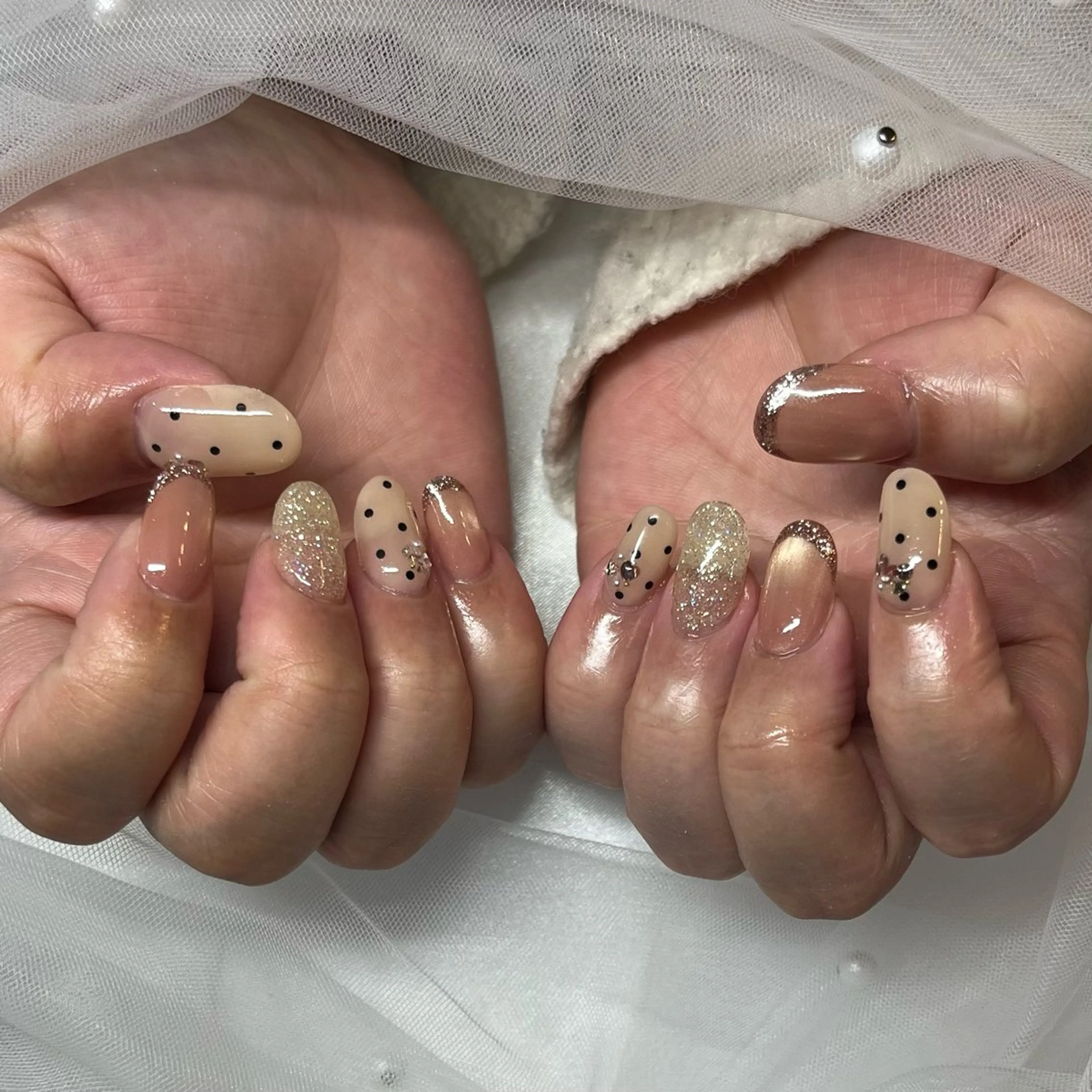 ネイル ドット マグネットネイル ハンドネイル MIYUNA 💅のネイルデザイン