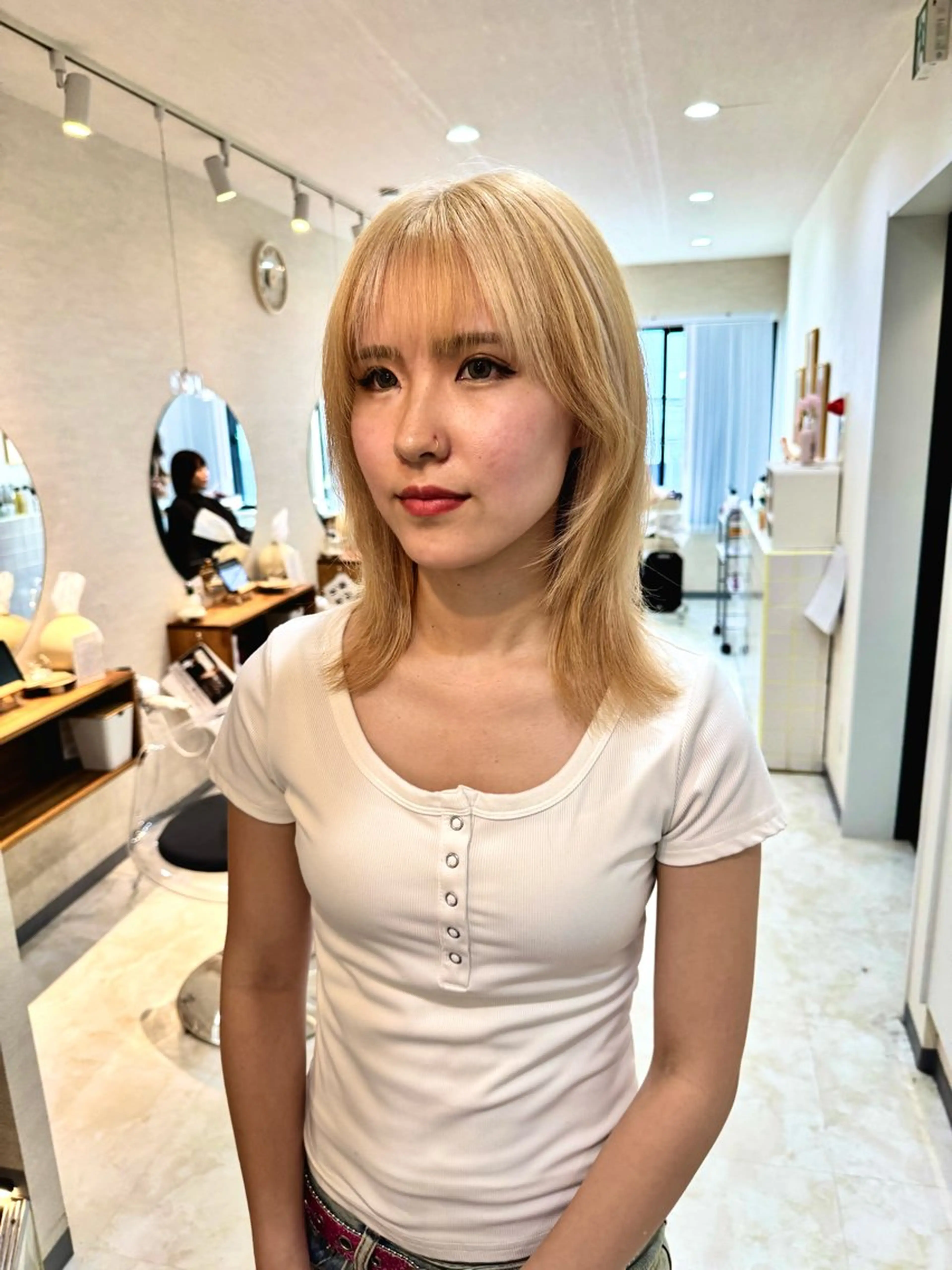 ミディアム カラー ヘアカラー コイデ リュウセイのヘアスタイル