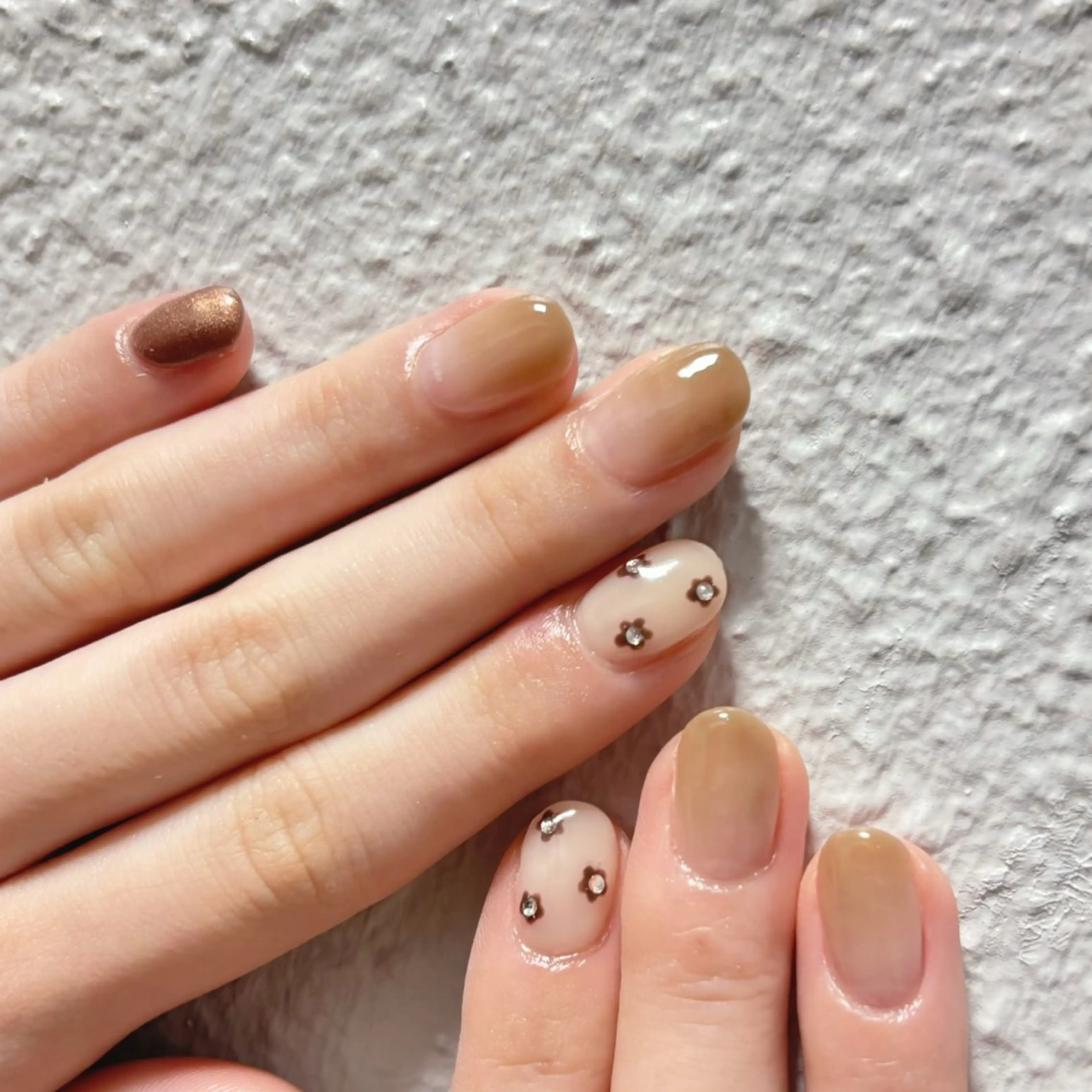 ネイル Lani🌈Nail AMIのネイルデザイン