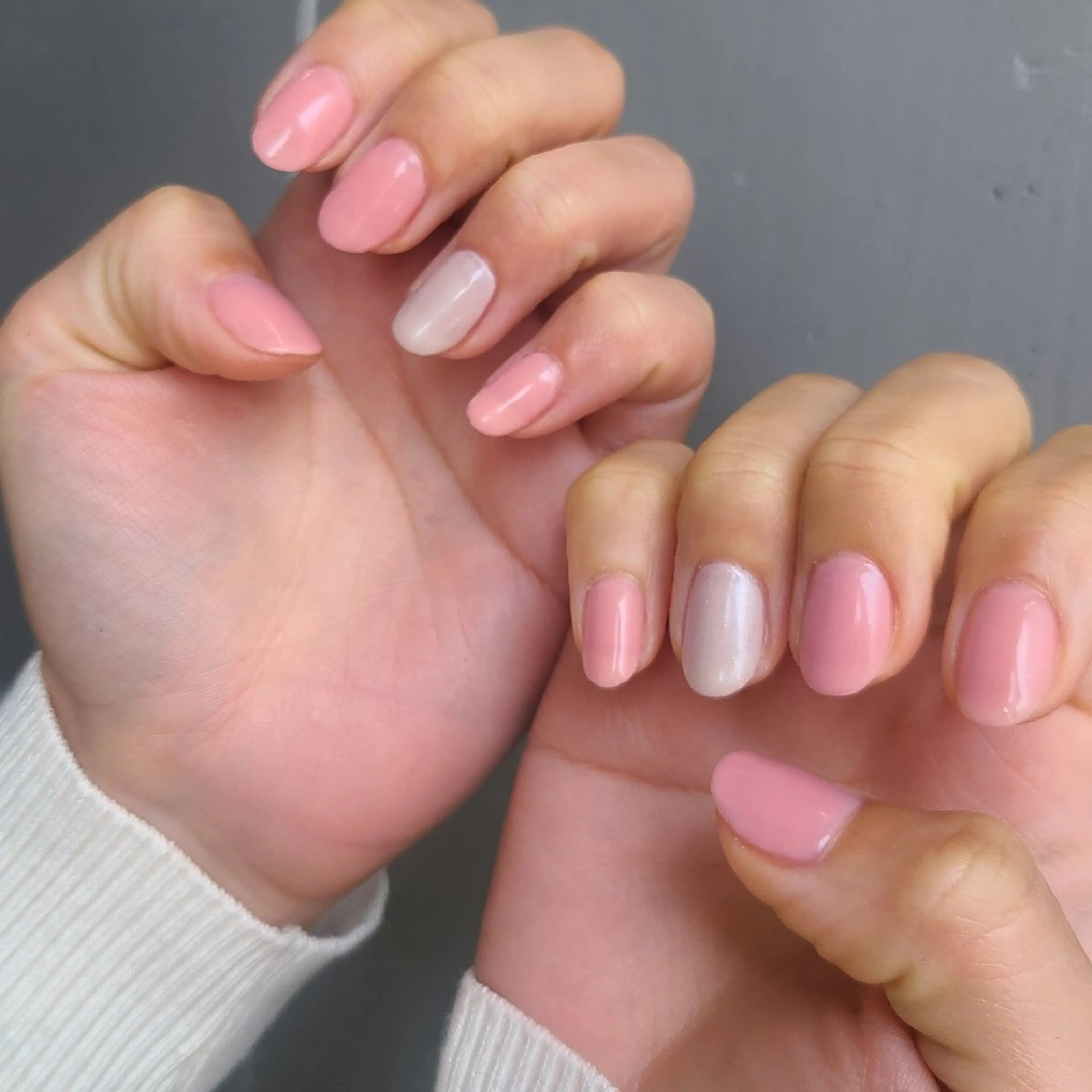 ネイル 6RokuHair（ロクヘアー)所属・門川 茉奈美のネイルデザイン