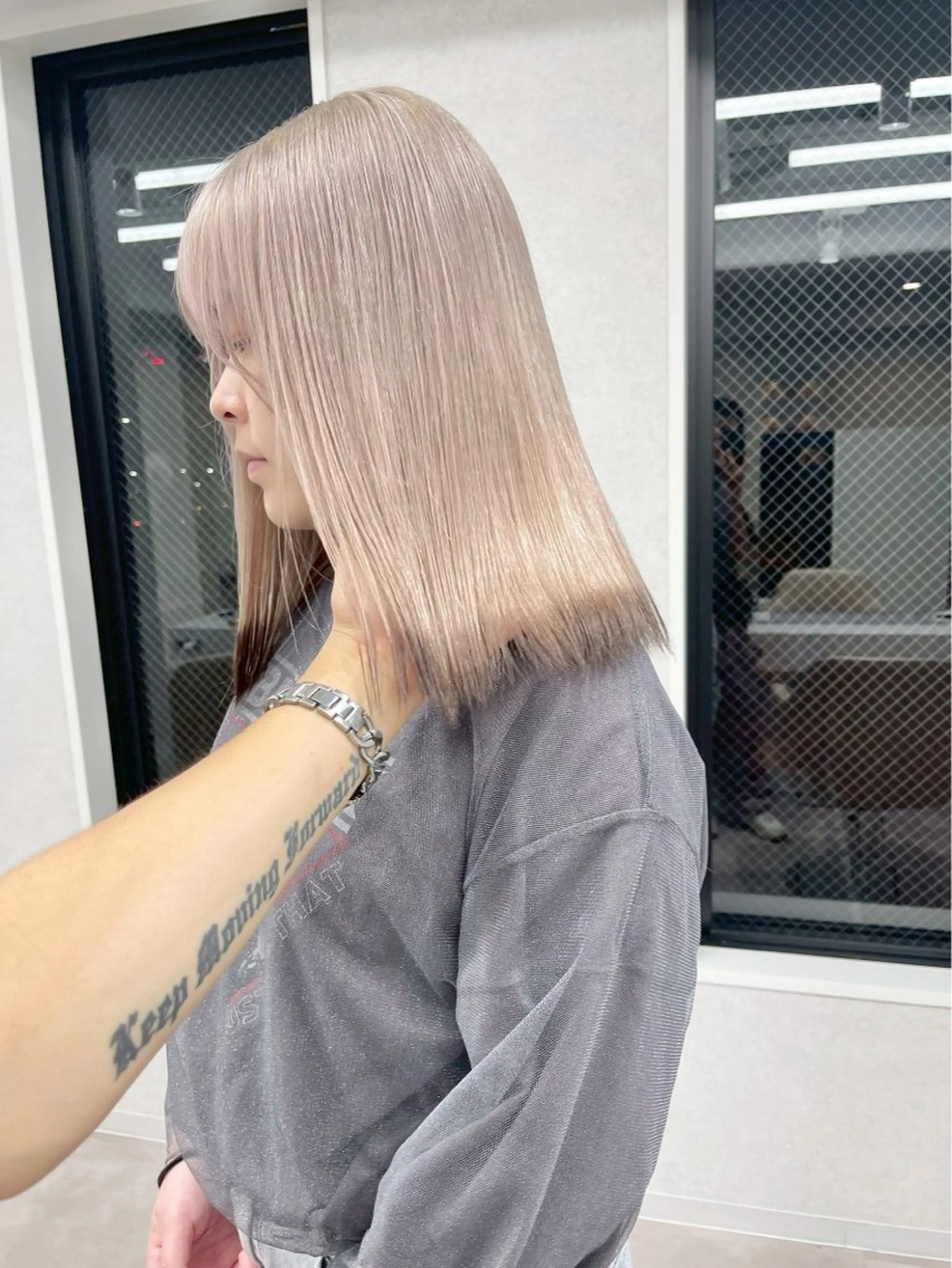 カラー ダブルカラー/ 横浜 /森 裕斗のヘアスタイル