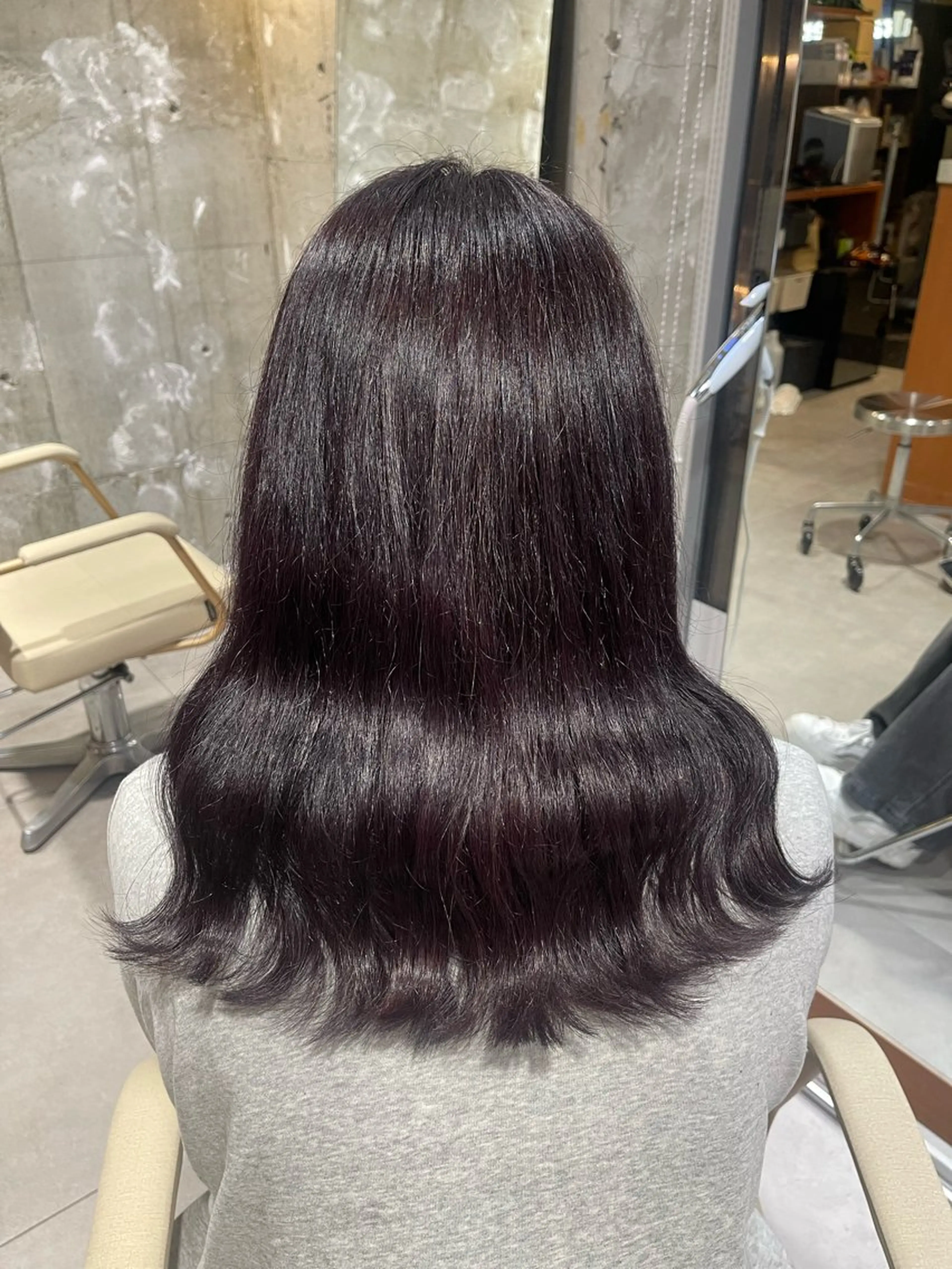 セミロング カラー ヘアアレンジ esse所属・阪倉 美玲のヘアスタイル