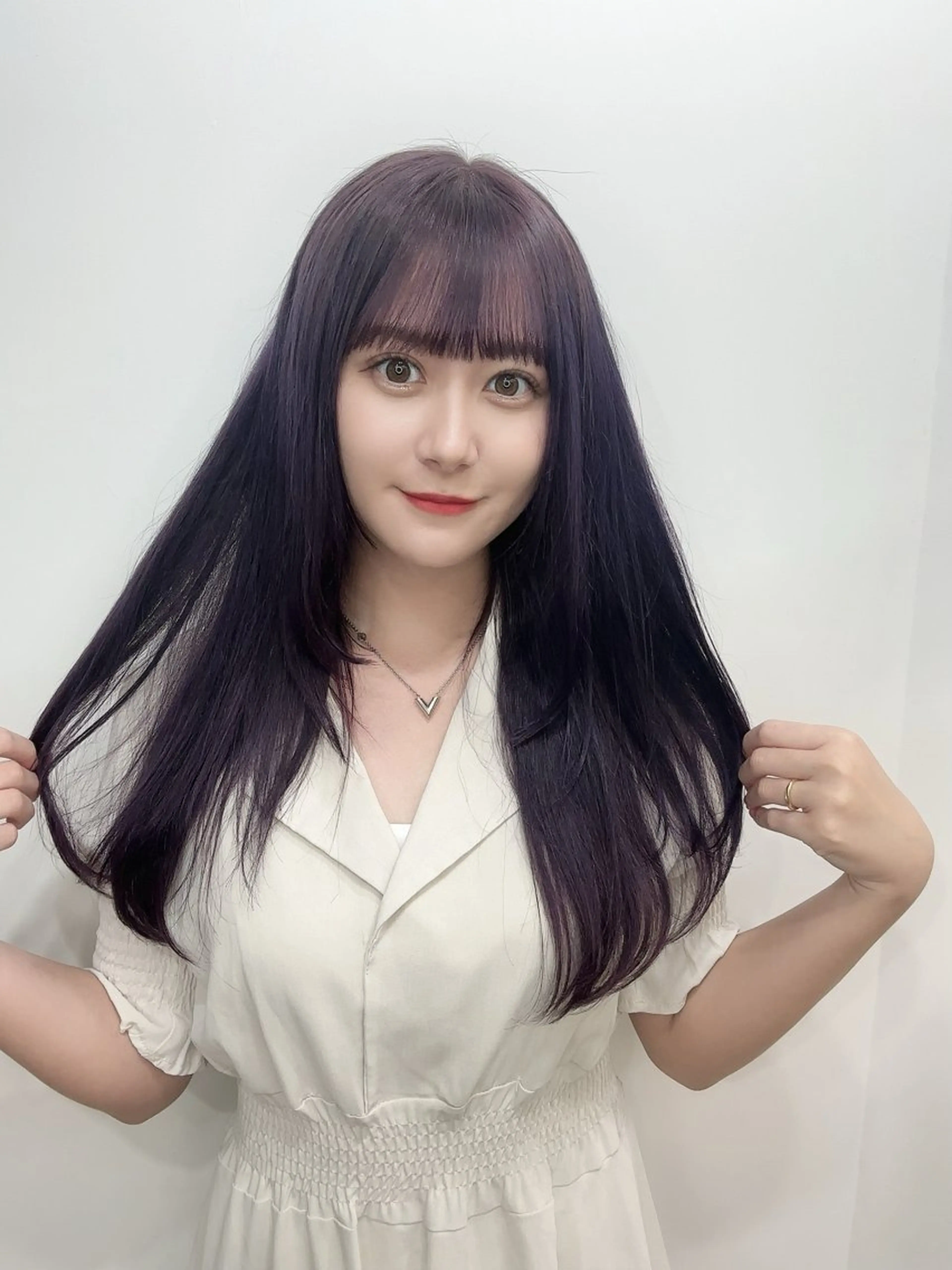 ロング カラー ダブルカラー バイオレットカラー カット ヘアカラー トリートメント 武田涼レイヤーカット 髪質改善×縮毛矯正のヘアスタイル