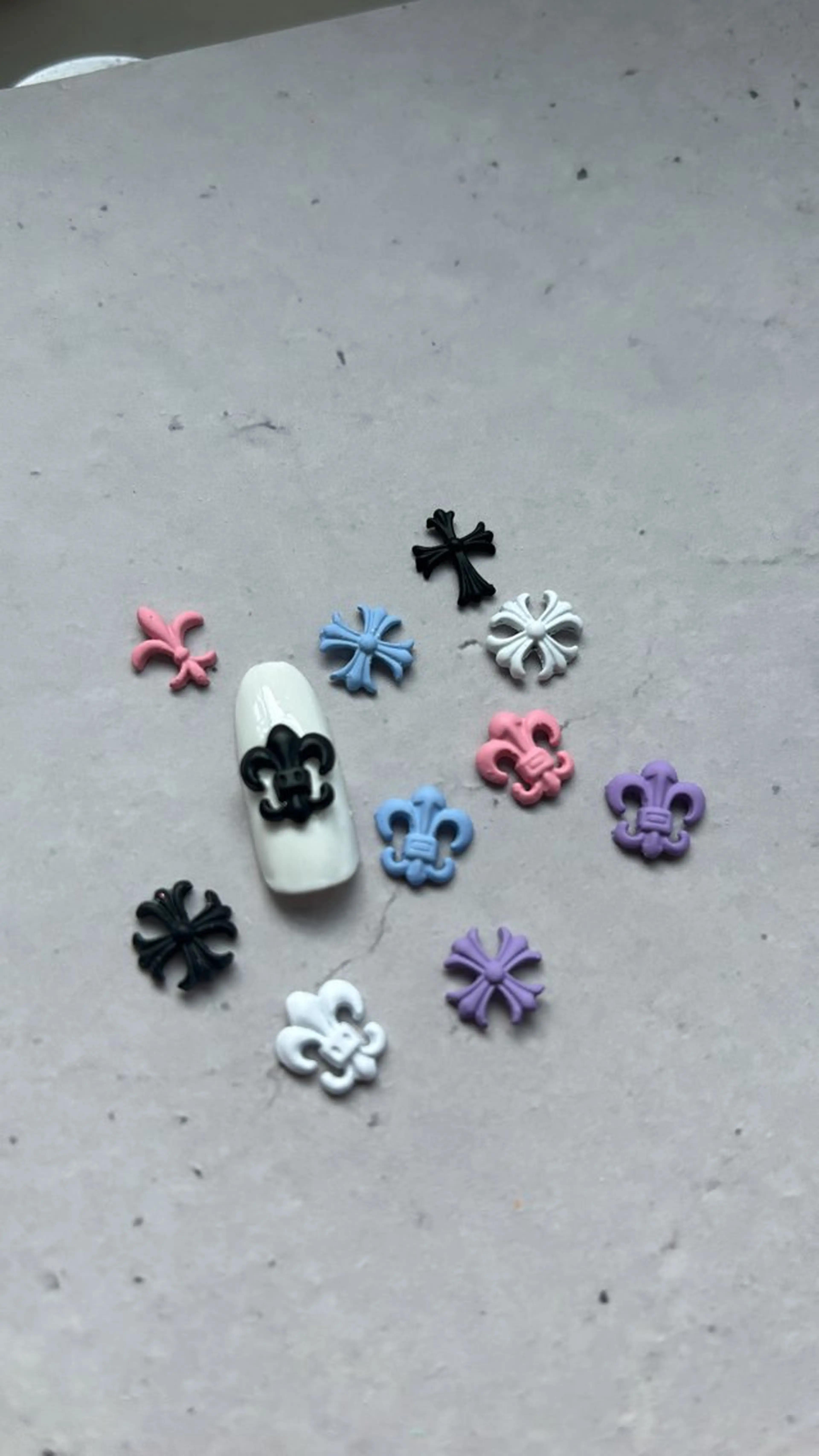 ネイル wooone所属・鶴橋wooone nail.rieのネイルデザイン