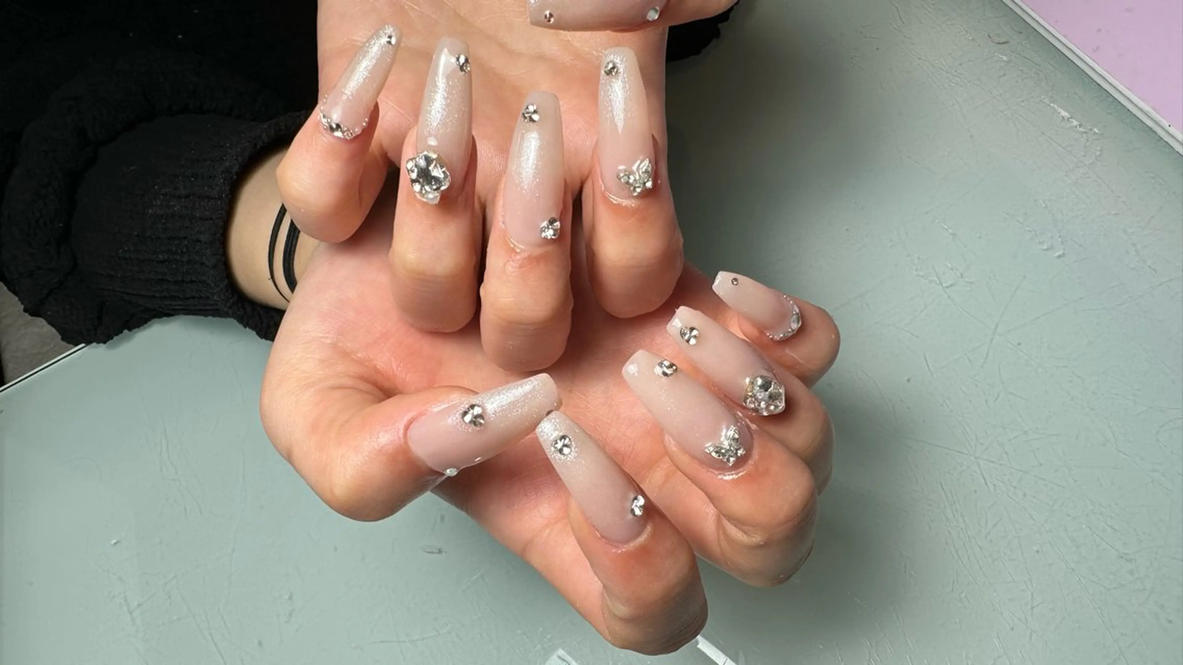 ネイル ハンドネイル ハンドケア Hi beauty テイのネイルデザイン