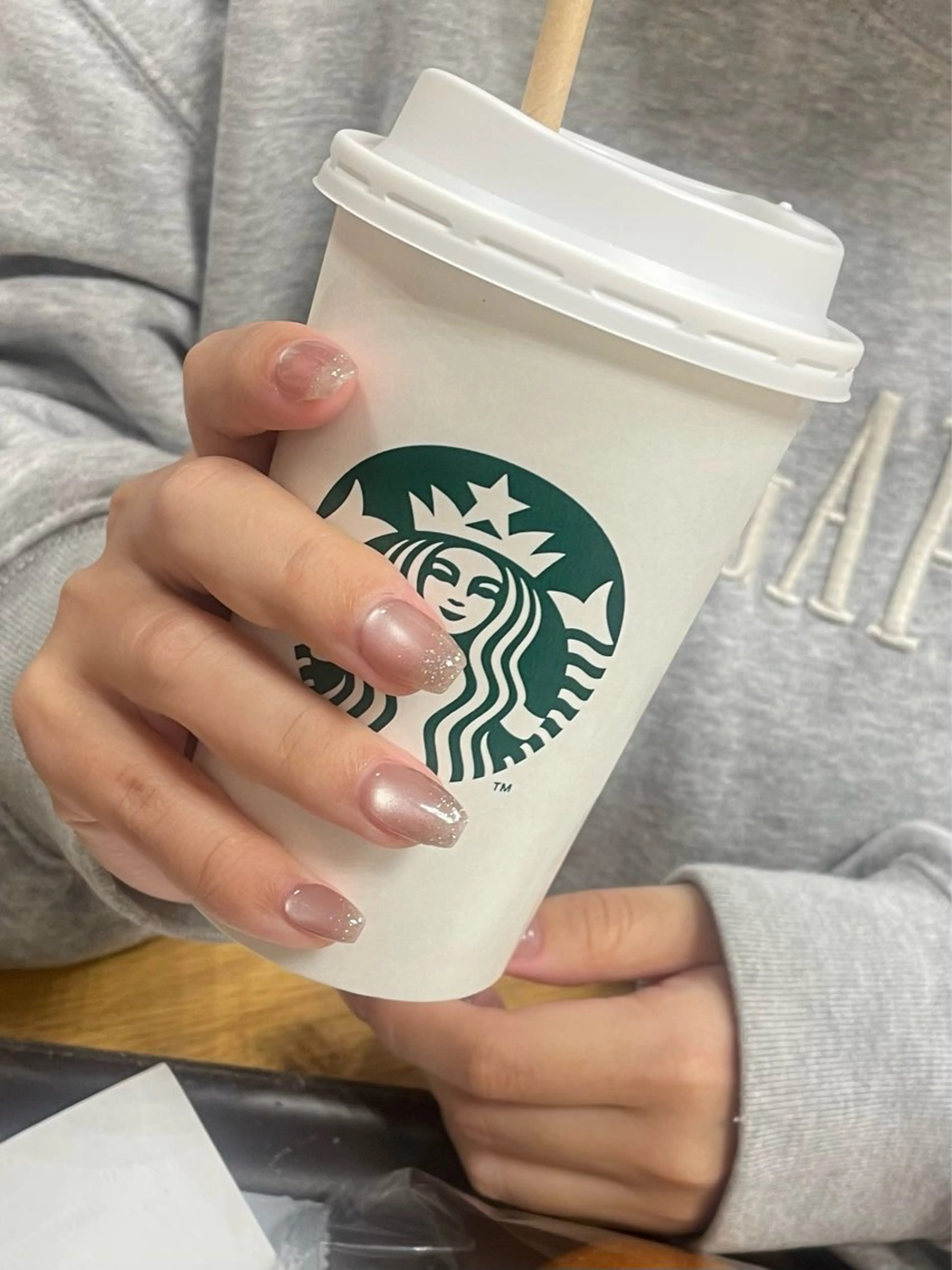 ネイル ブルー フレンチネイル キラキラネイル マグネットネイル シンプルネイル ハンドネイル timtam --sakiのネイルデザイン