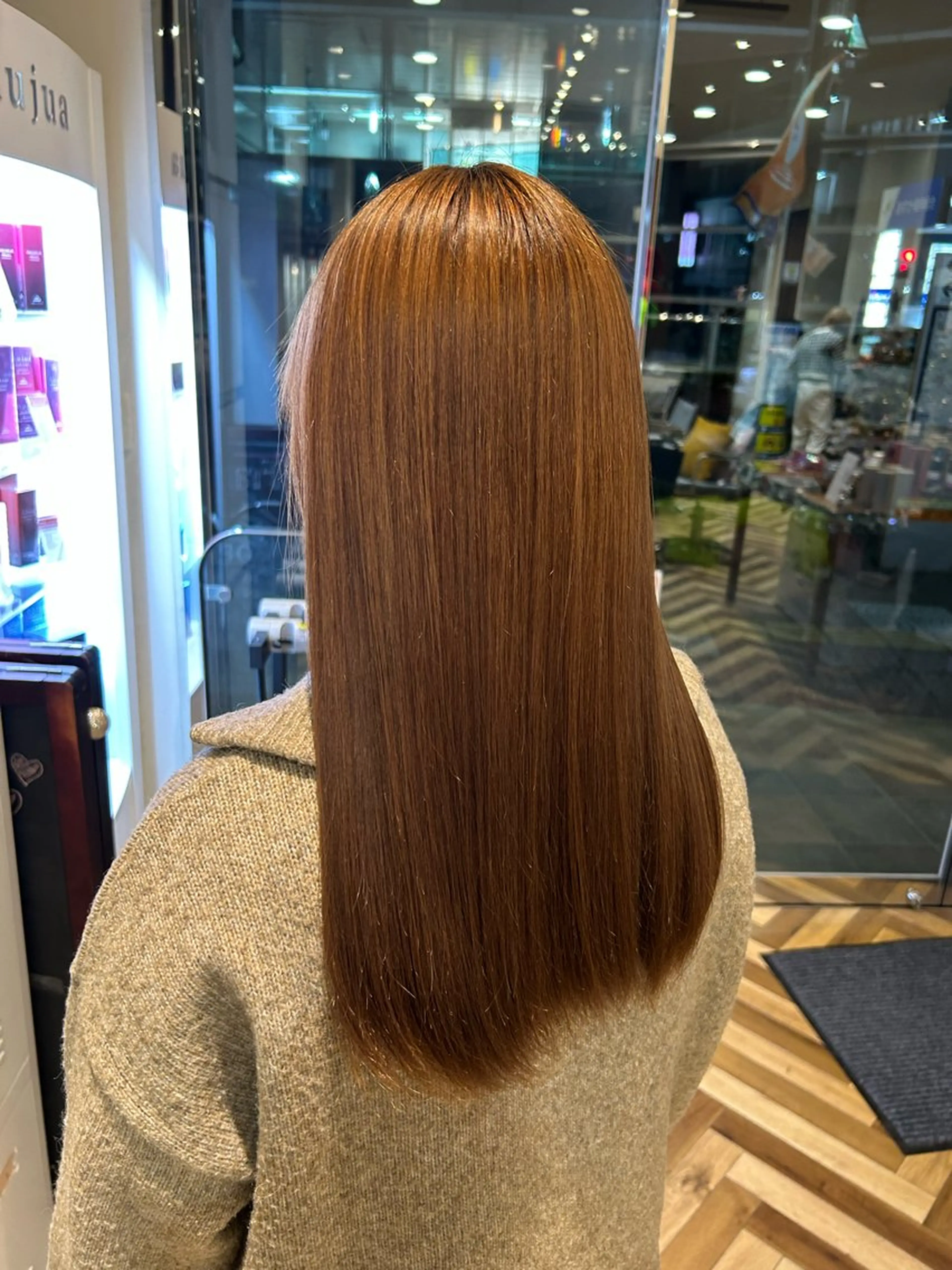 パーマ 白倉 仁奈のヘアスタイル