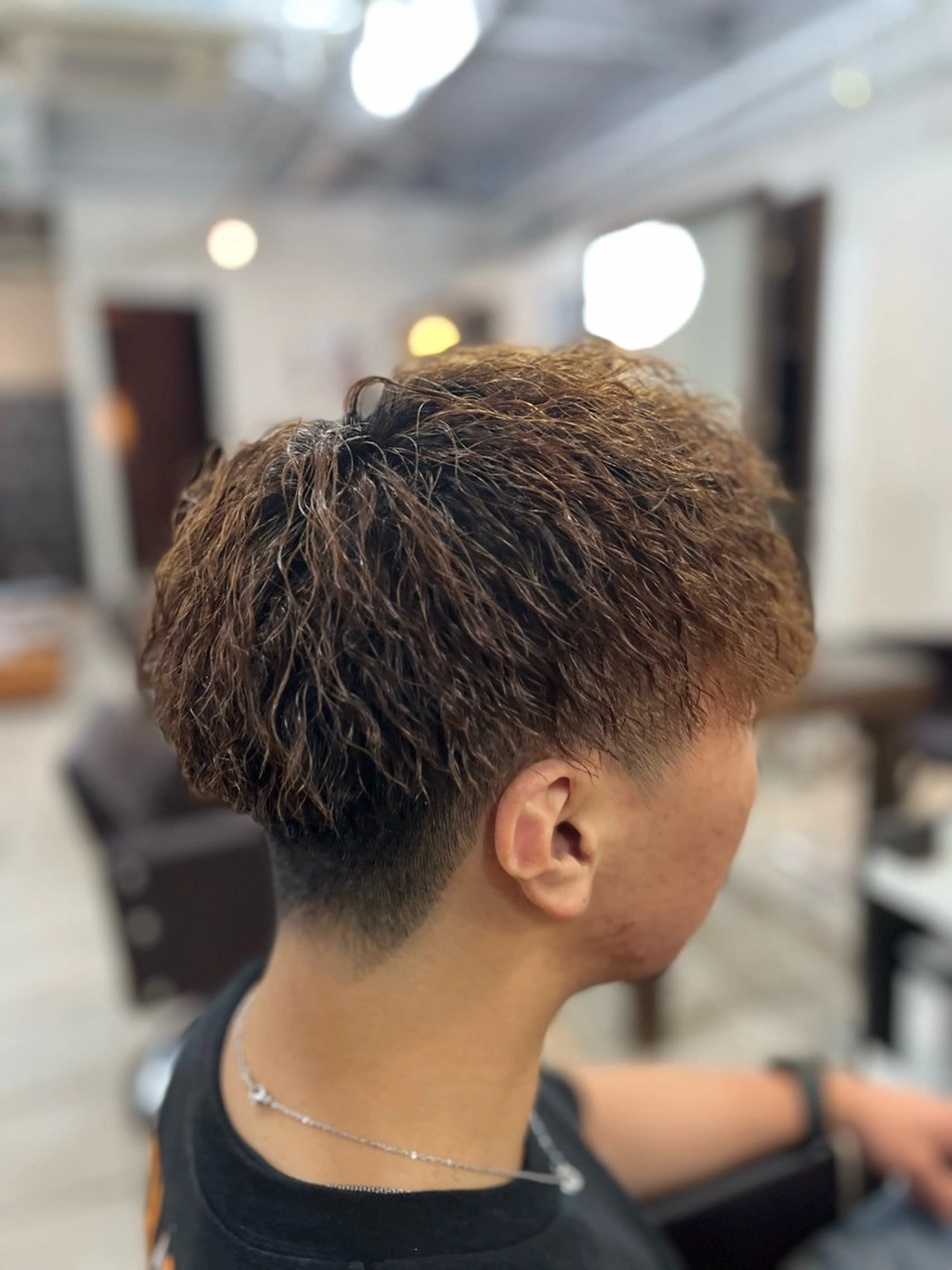 パーマ メンズ メンズパーマ メンズツイストパーマ ツイストパーマ カット パーマ カ レラのヘアスタイル