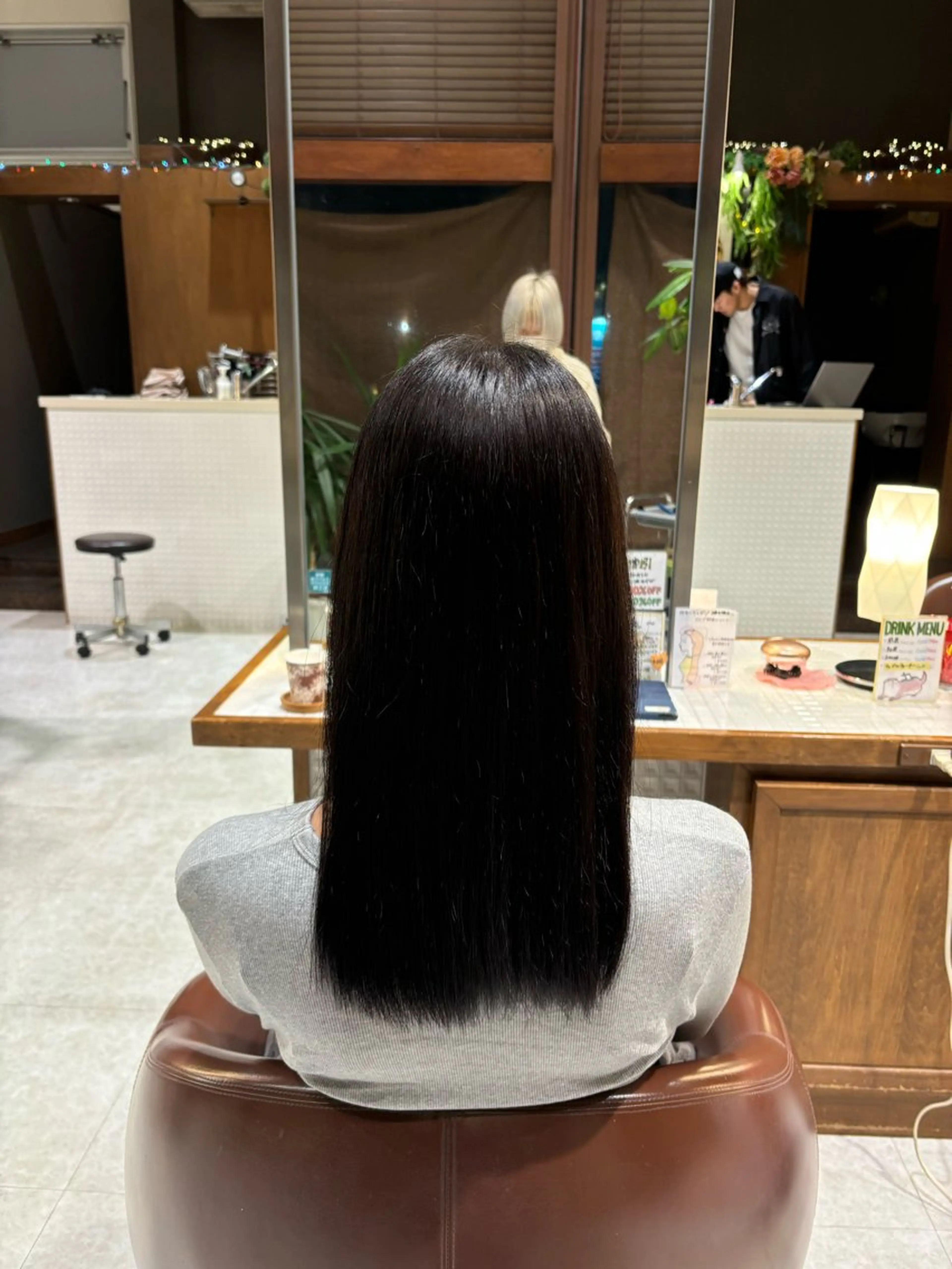 ロング 縮毛矯正 ☾·̩͙⋆ しおり🫧 ͛.*のヘアスタイル