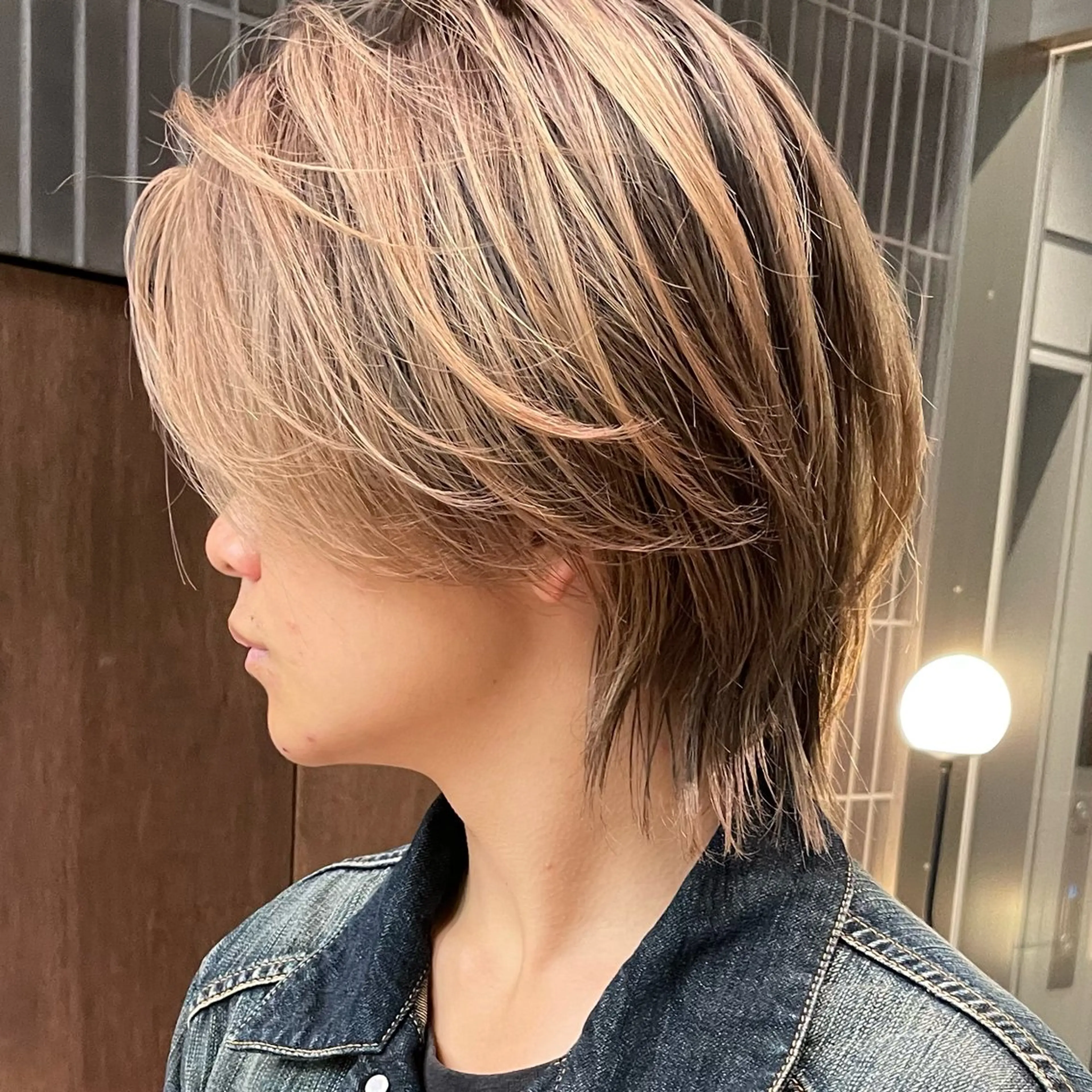 カラー メンズ センターパート 中川 稜のヘアスタイル