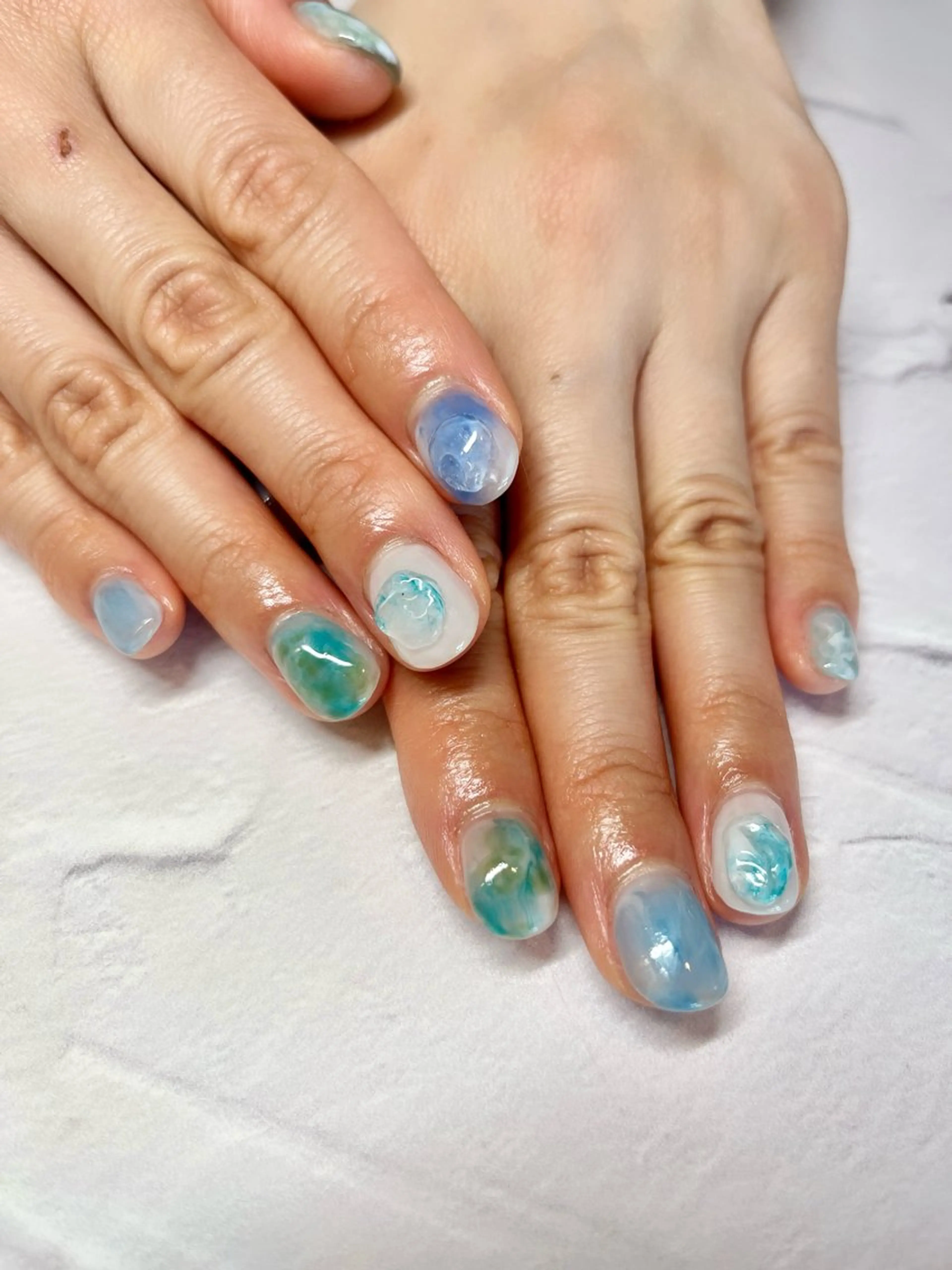 ネイル ハンドネイル li___nail 31のネイルデザイン