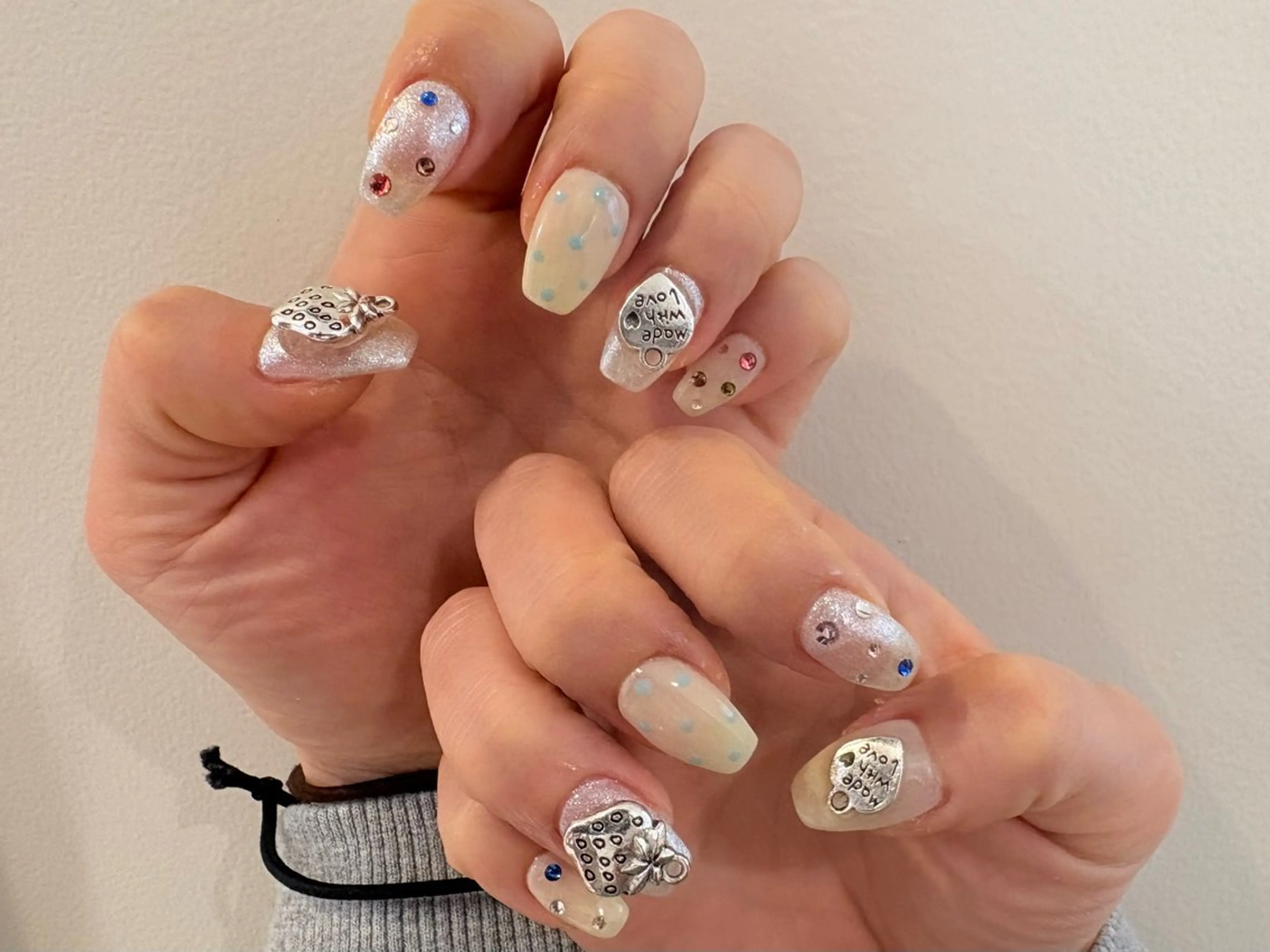 ネイル ハンドネイル Plus Ehiku /Ayakaのネイルデザイン