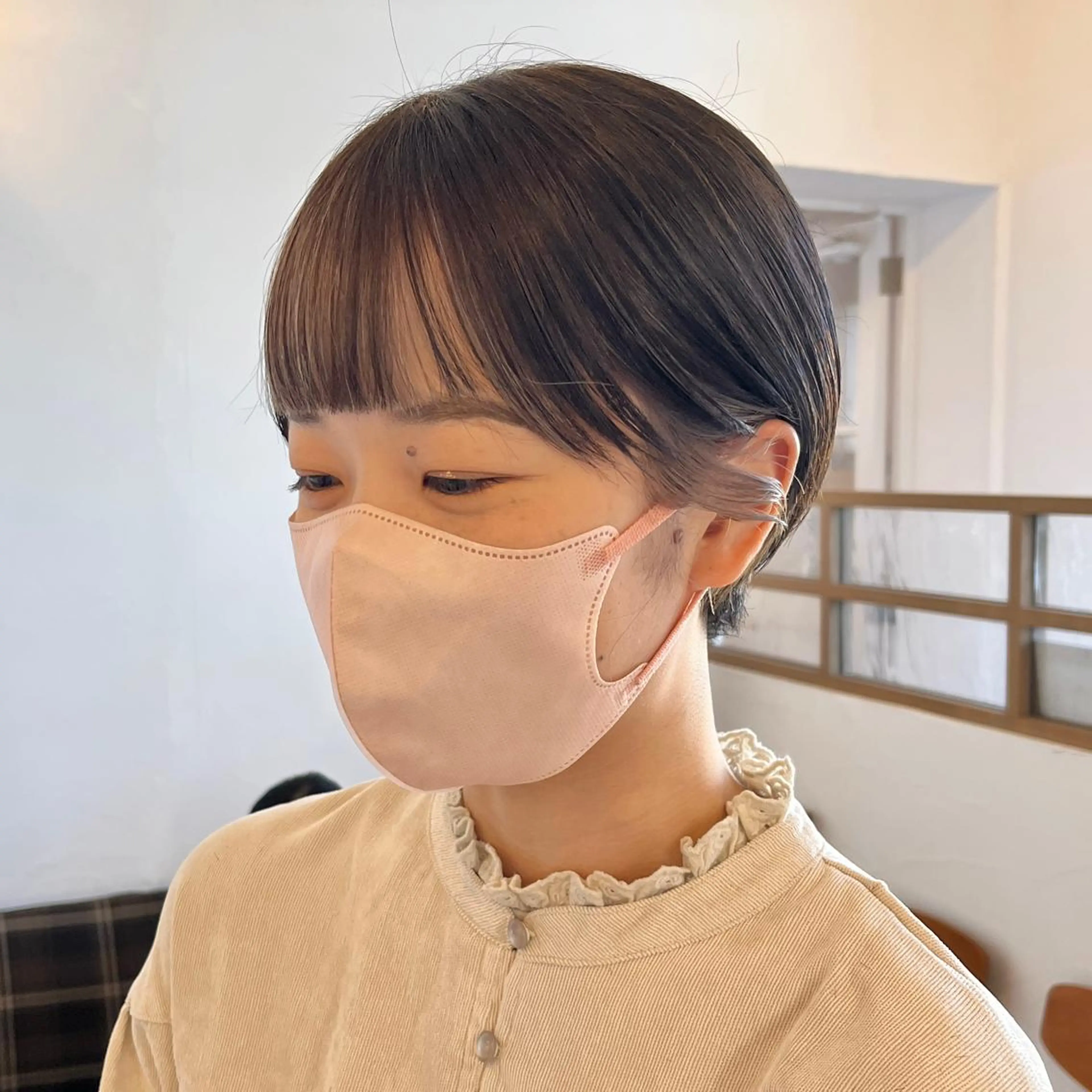 ショート カラー ベージュカラー ショートヘア 伊藤ゆかり/髪質改善 /透明感カラーのヘアスタイル