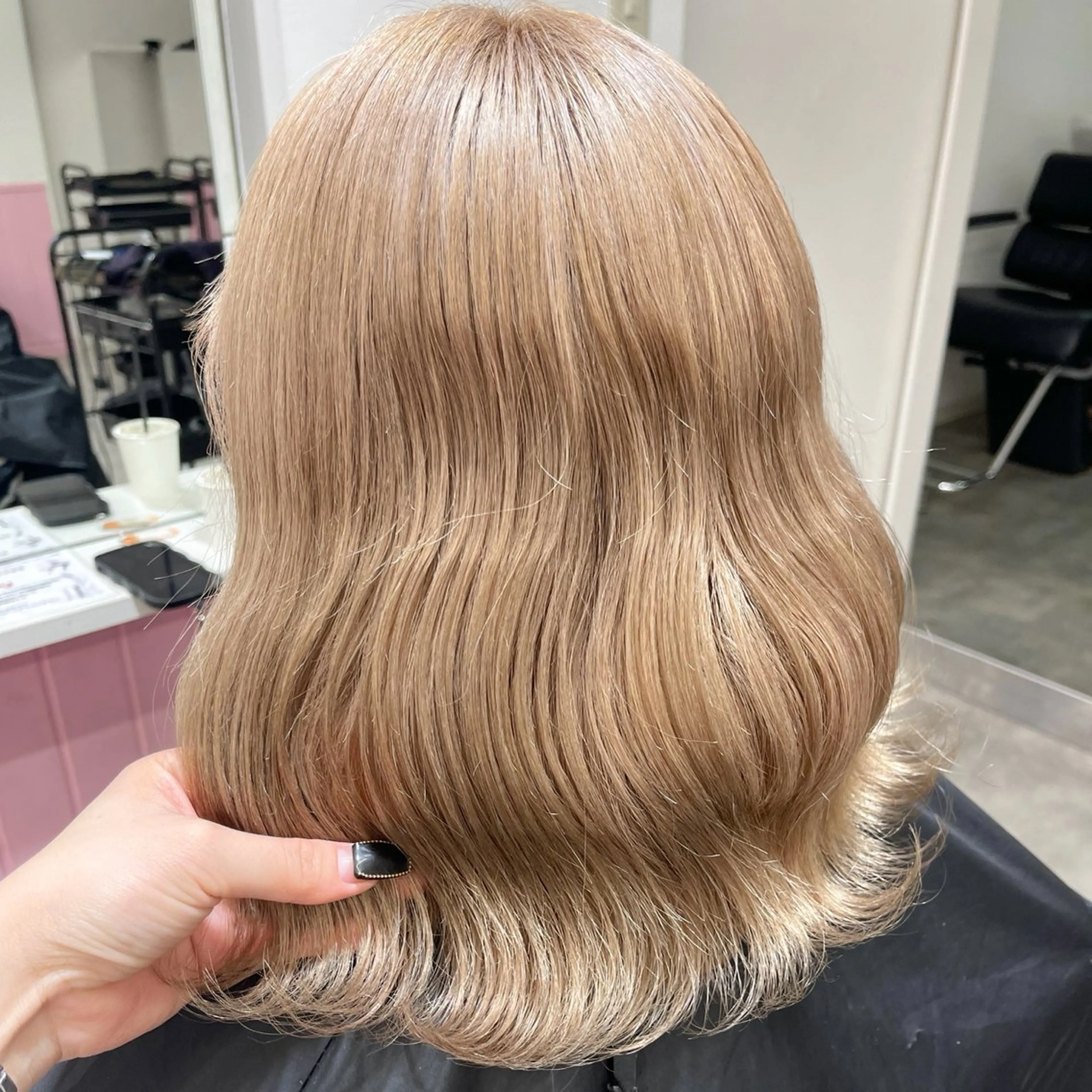 ミディアム カラー 🎀ミルクティー/暖 色×レイヤー/マリアのヘアスタイル