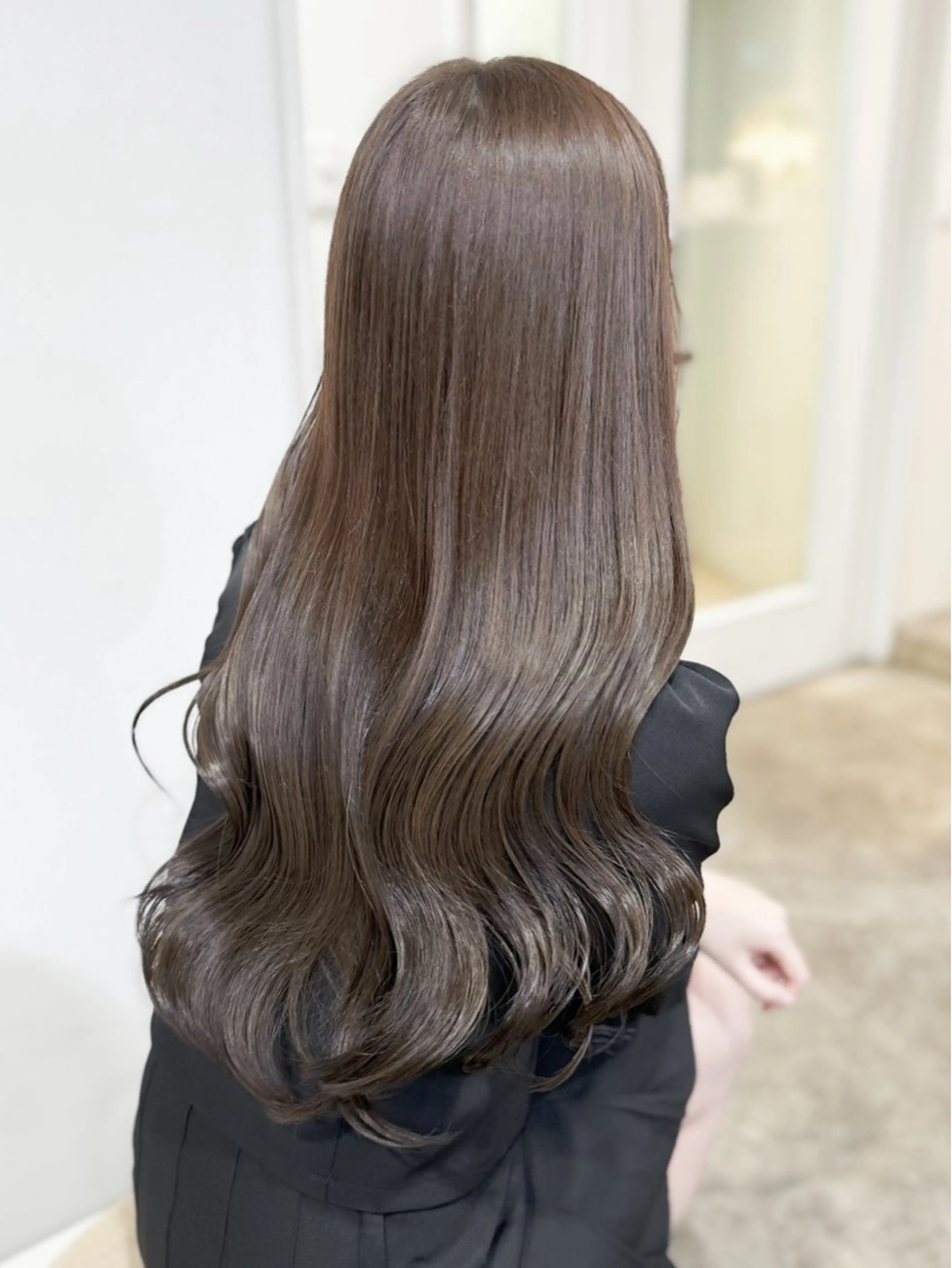 ロング カット ヘアカラー 韓国アイドルヘア🩶 nanako🦋のヘアスタイル