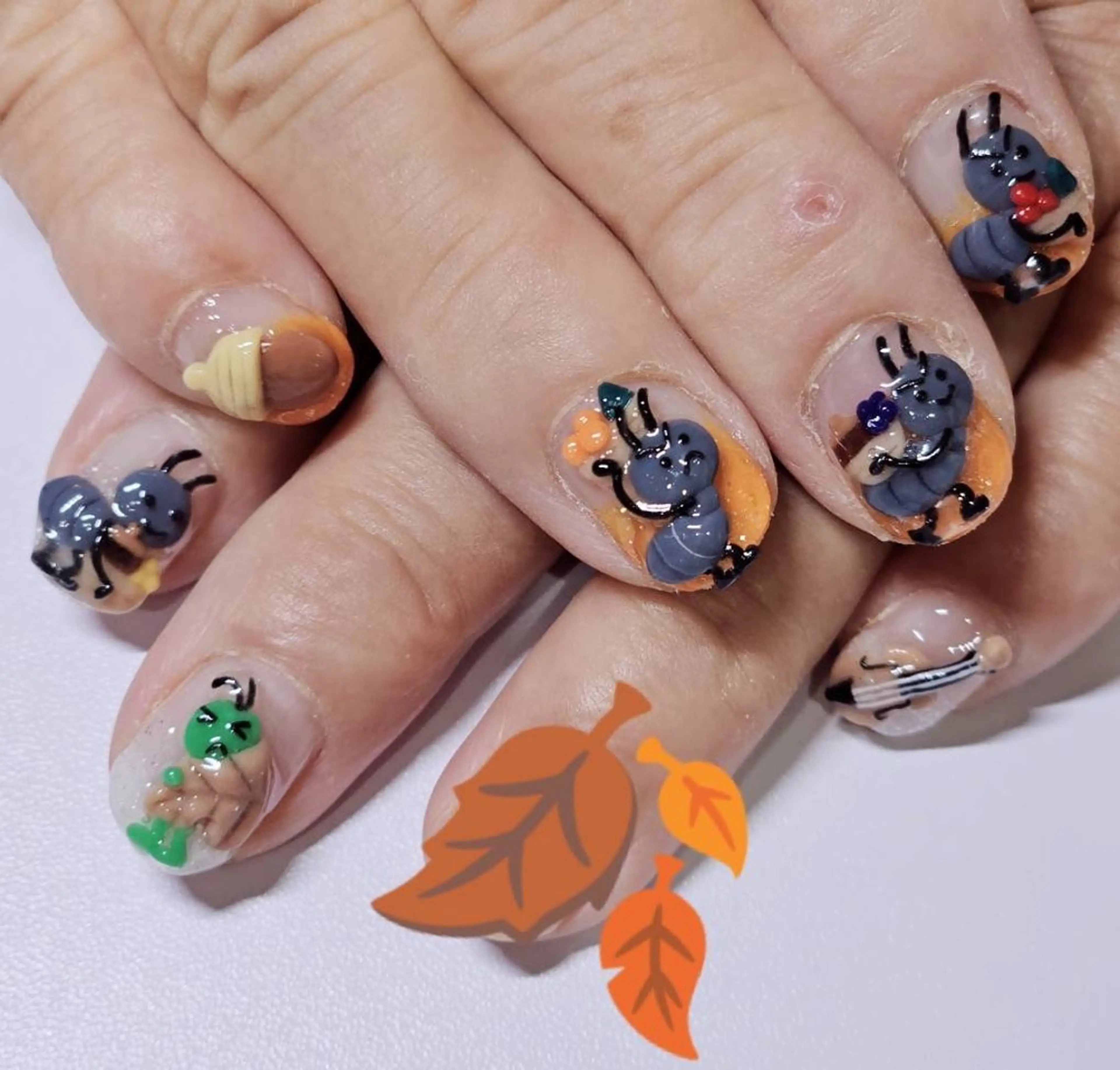 ネイル アートネイル グラデーション ラメ(グリッター) オレンジ ホワイト ハンドネイル よしだ ひろきのネイルデザイン