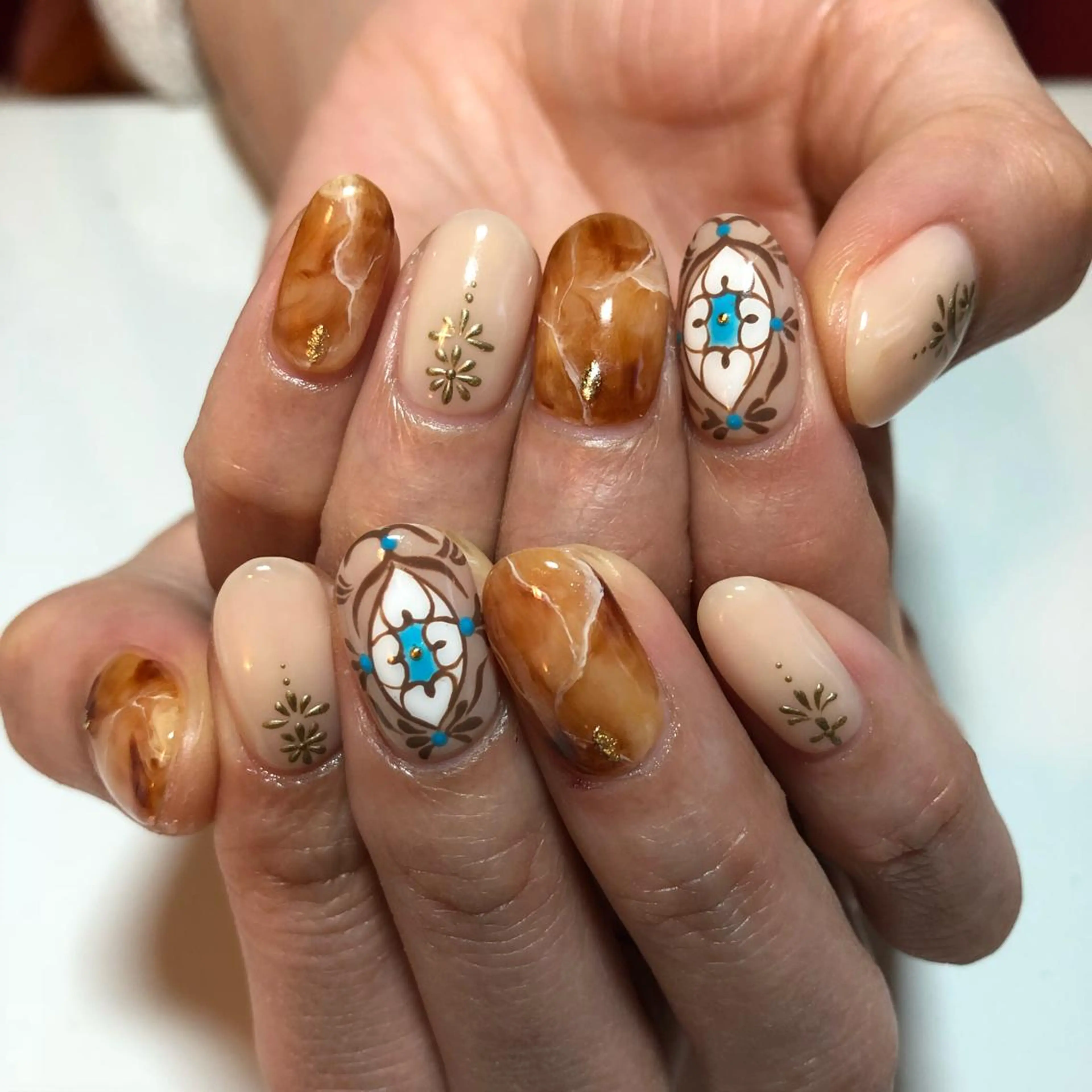ネイル べっ甲ネイル g-up nail所属・米田 律子のネイルデザイン