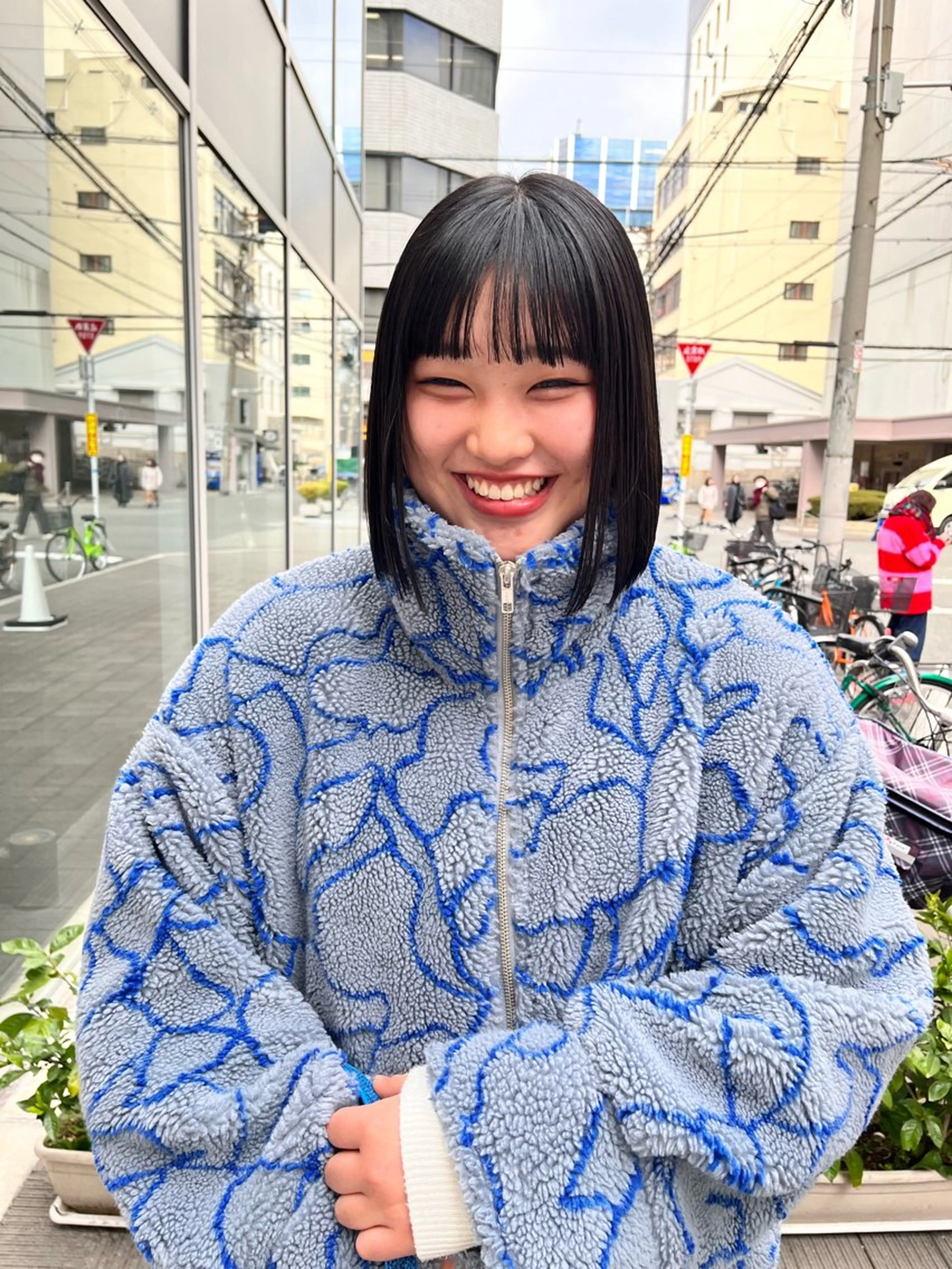 ミディアム カラー 黒髪 ブルーカラー ブルーブラック ボブ カット ヘアカラー ショート/パーマ/ カラー/FUKOのヘアスタイル