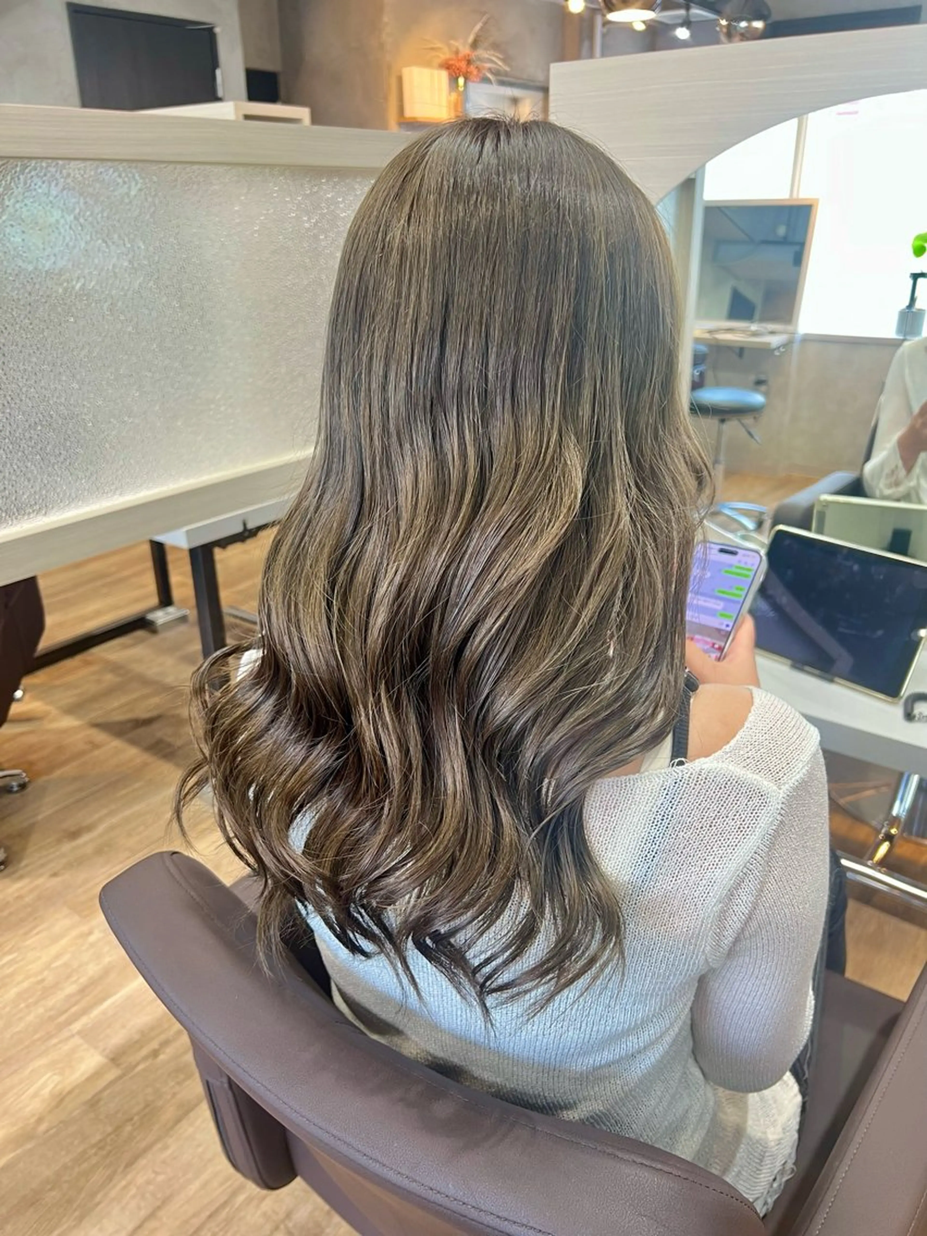 ロング カラー ヘアカラー FORT/ AIRIのヘアスタイル