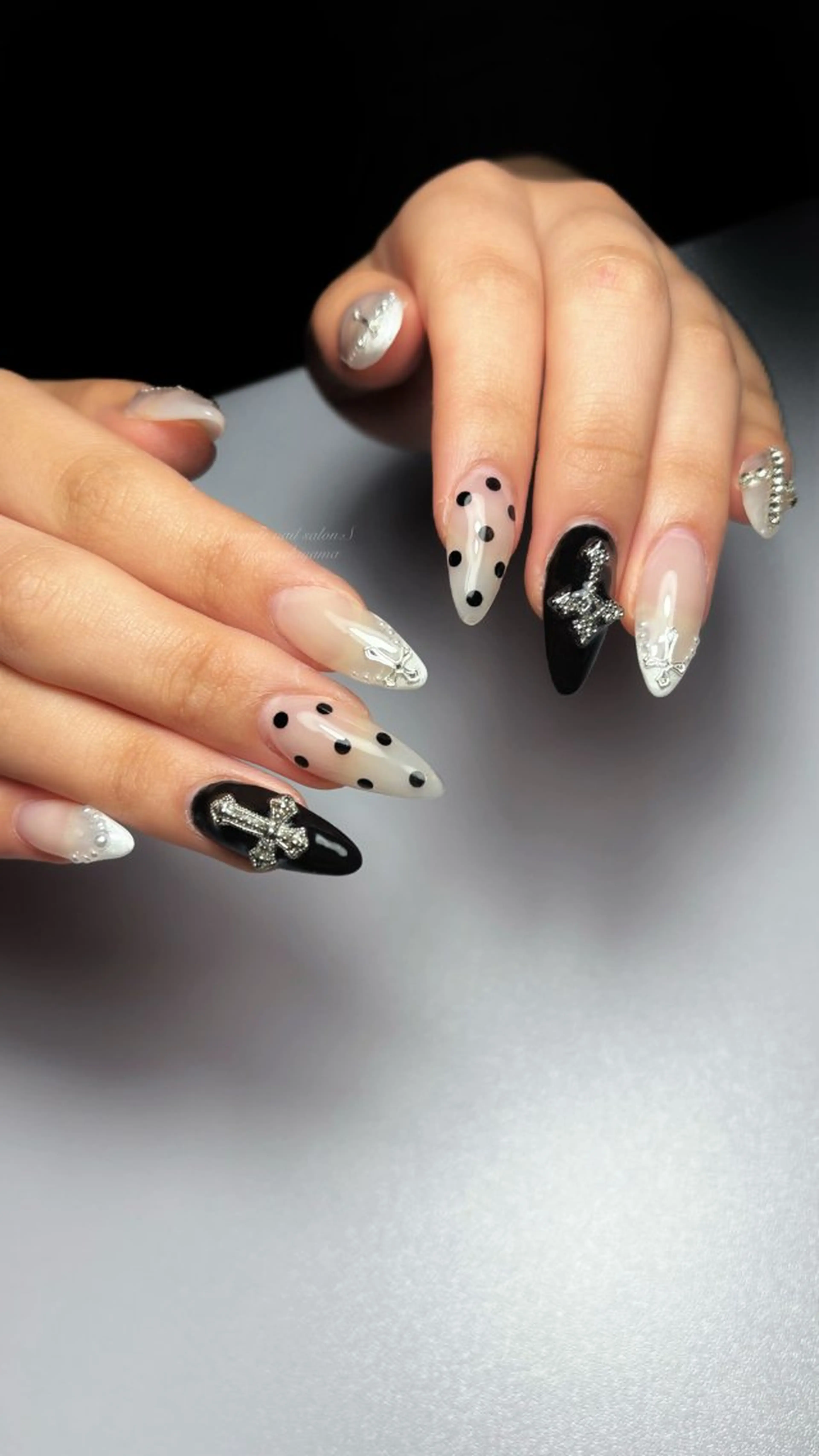 ネイル ハンドネイル 関山 志乃のネイルデザイン