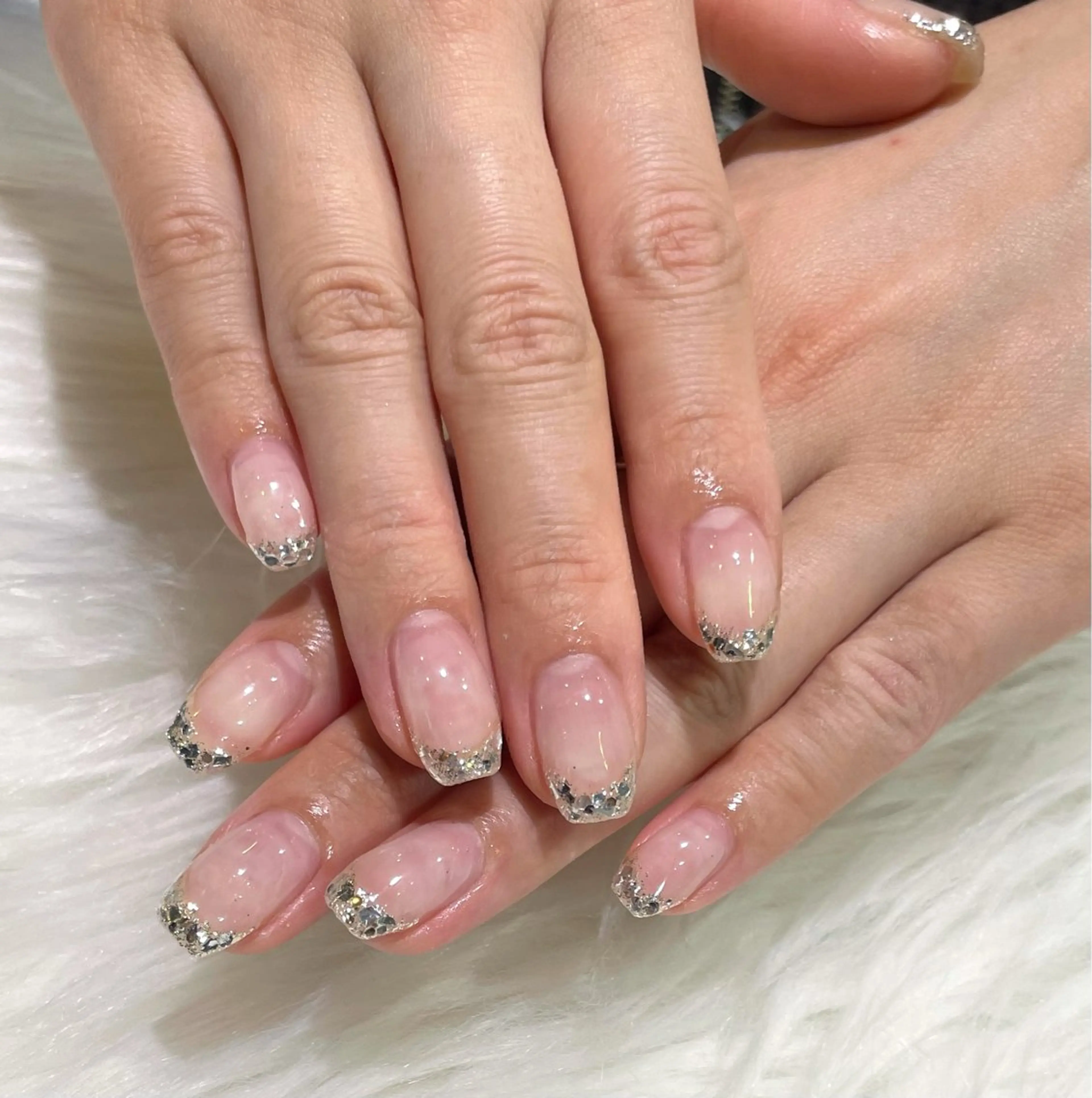 ネイル フレンチネイル ガラスフレンチ ハンドネイル jujur HARUKA🌸のネイルデザイン