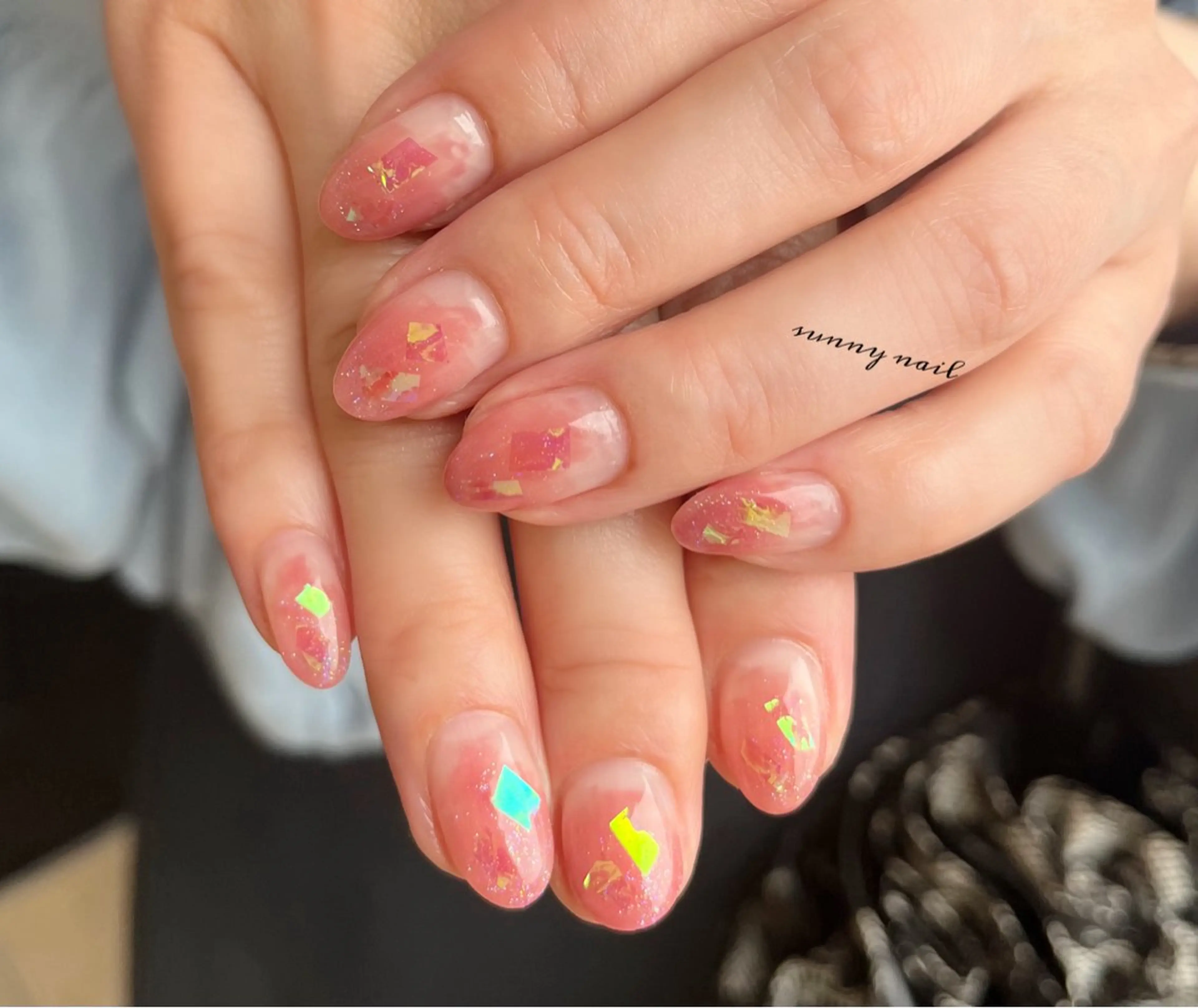 ネイル オーロラネイル ピンク sunny nailのネイルデザイン