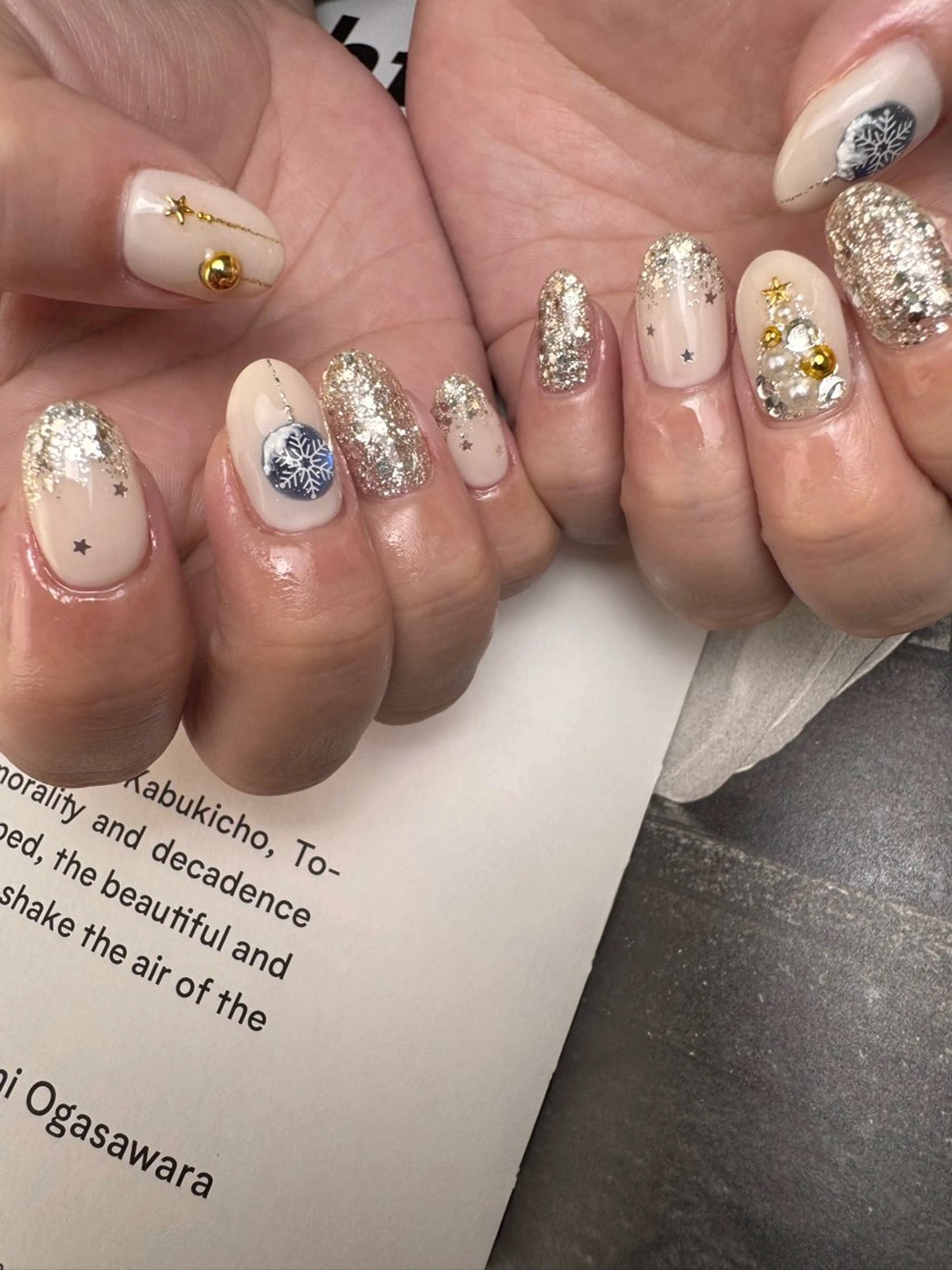 ネイル 冬ネイル クリスマス ハンドネイル 白日-hakubi nail-のネイルデザイン