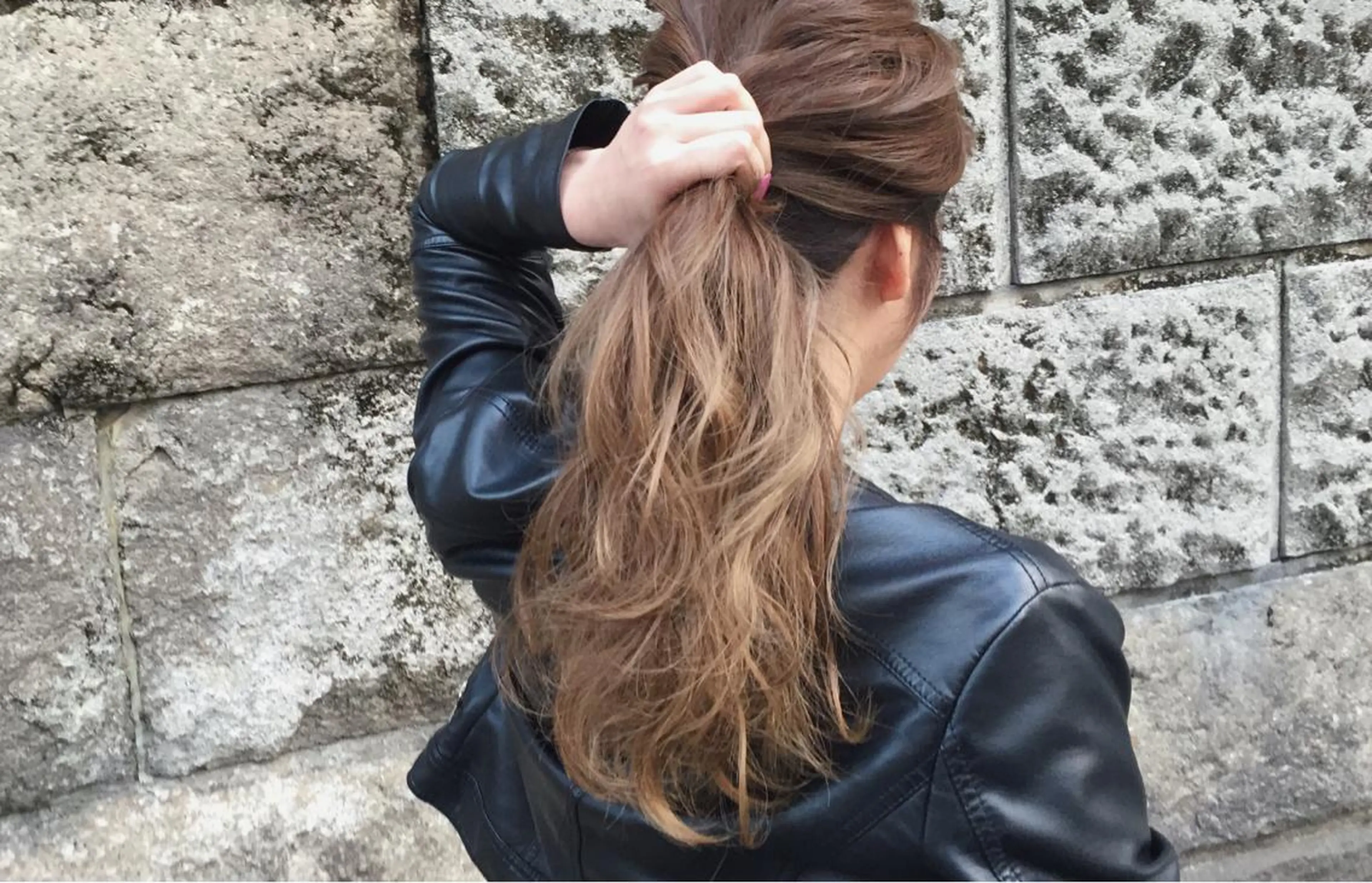 セミロング カラー ブリーチ ブラウンカラー グラデーションカラー ハイライトカラー イルミナカラー 🌈髪質改善カラーの 🌈坂本侑樹のヘアスタイル