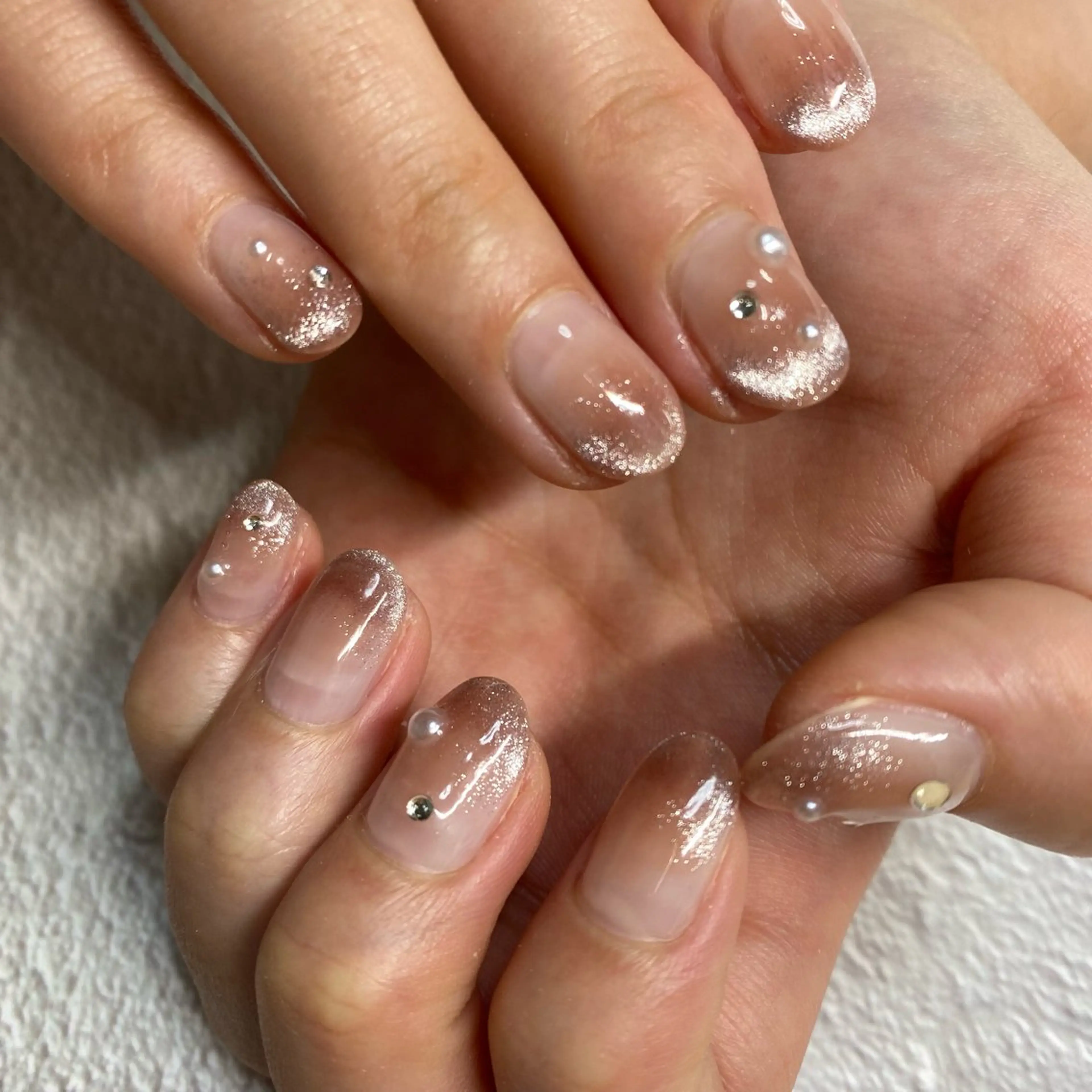 ネイル フレンチネイル マグネットネイル マグネットフレンチ Onul nailのネイルデザイン