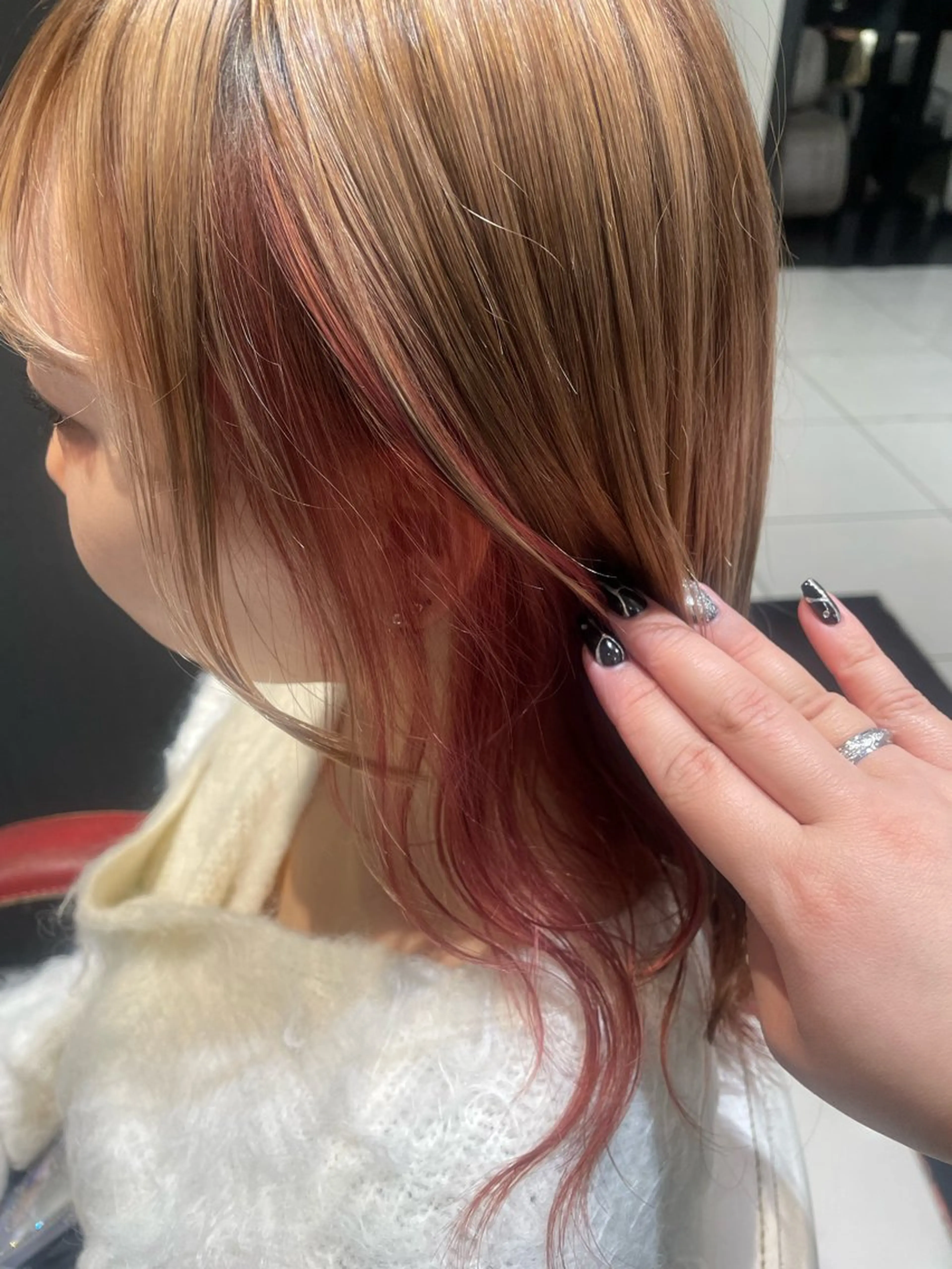 セミロング カラー ブリーチ ヘアカラー トリートメント 💞暖色カラー 💞risaのヘアスタイル