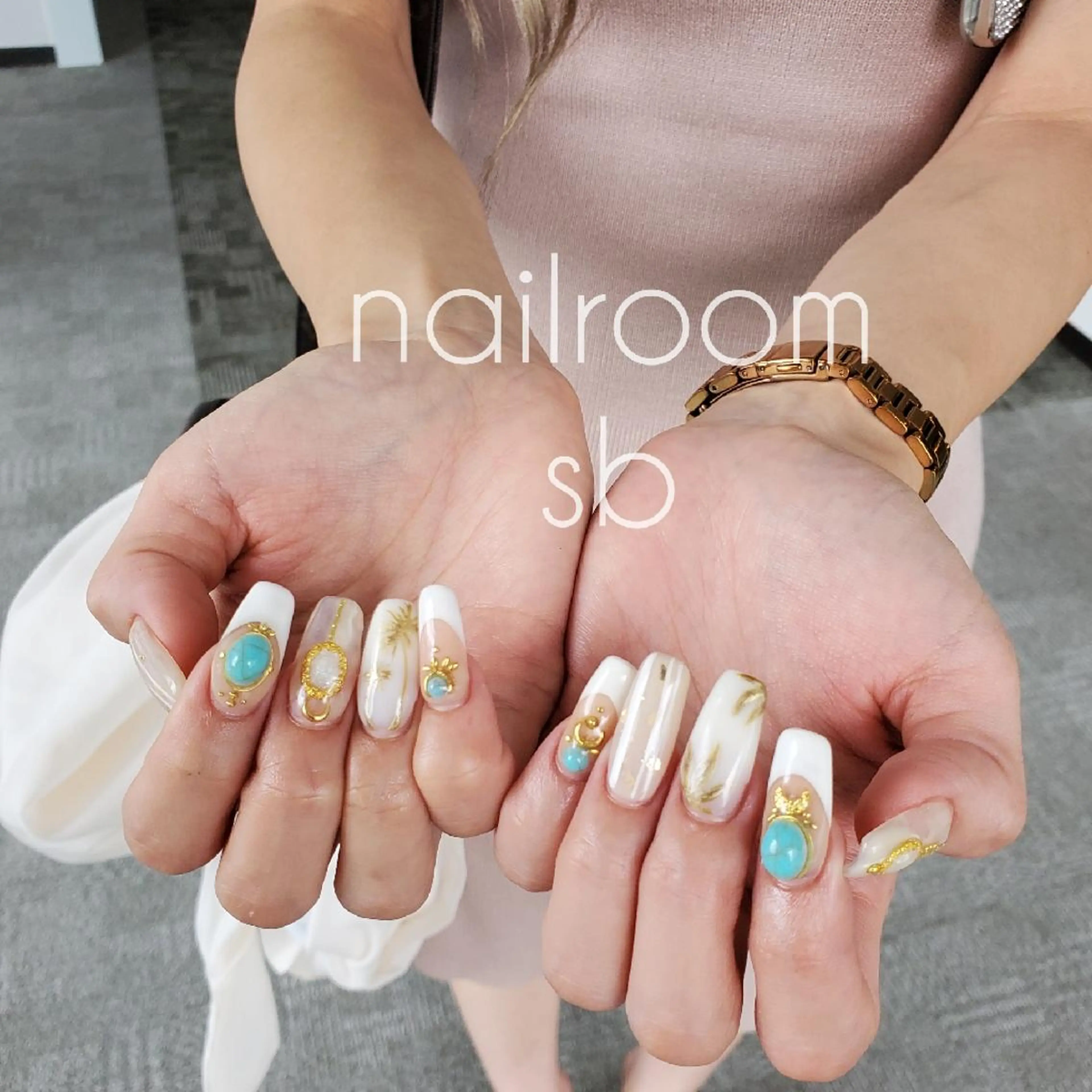 ネイル ハンドネイル nailroom‪ sb‪‪𓈒𓂂𓏸のネイルデザイン