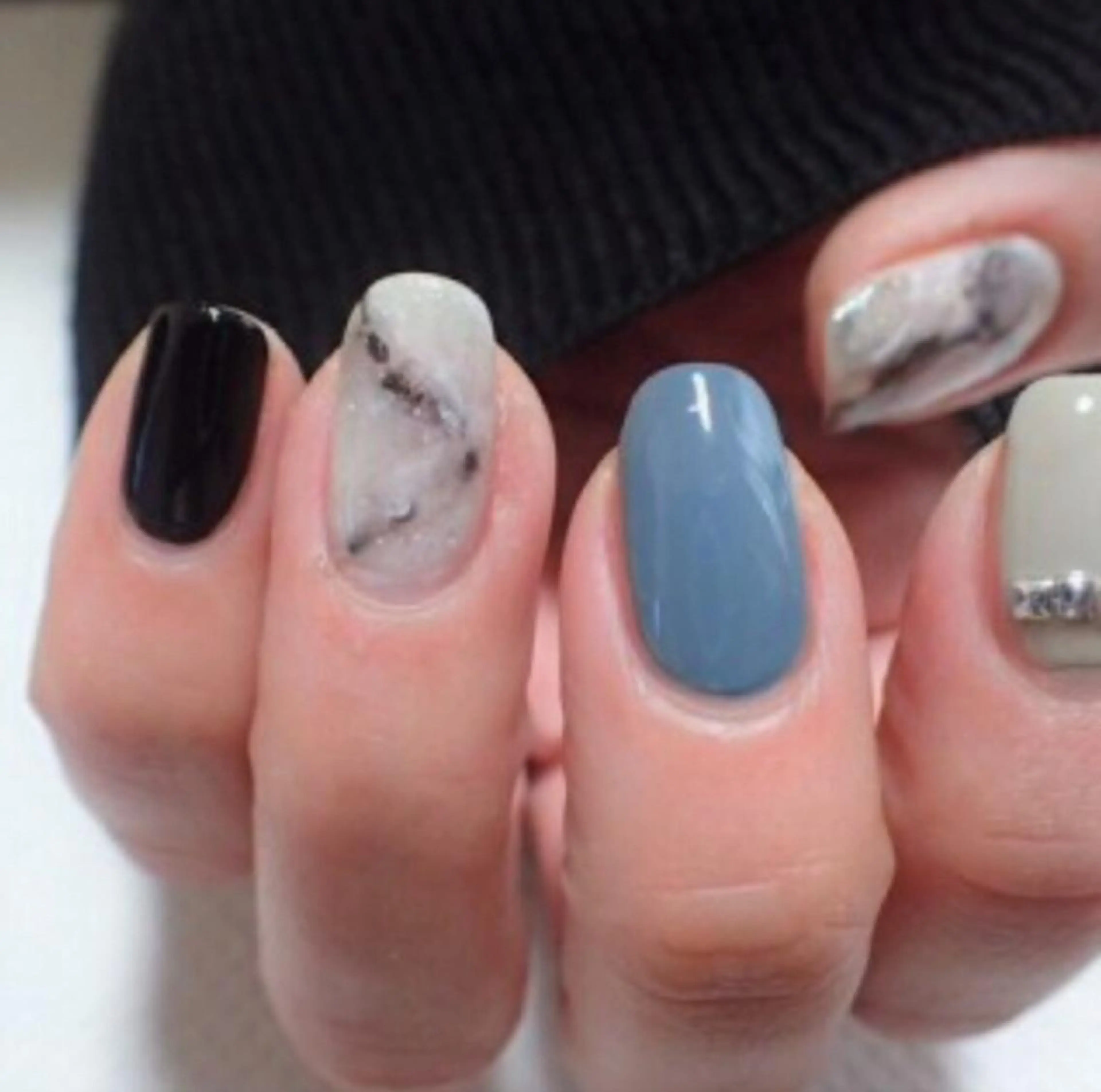 ネイル ハンドネイル ゲン レイカのネイルデザイン