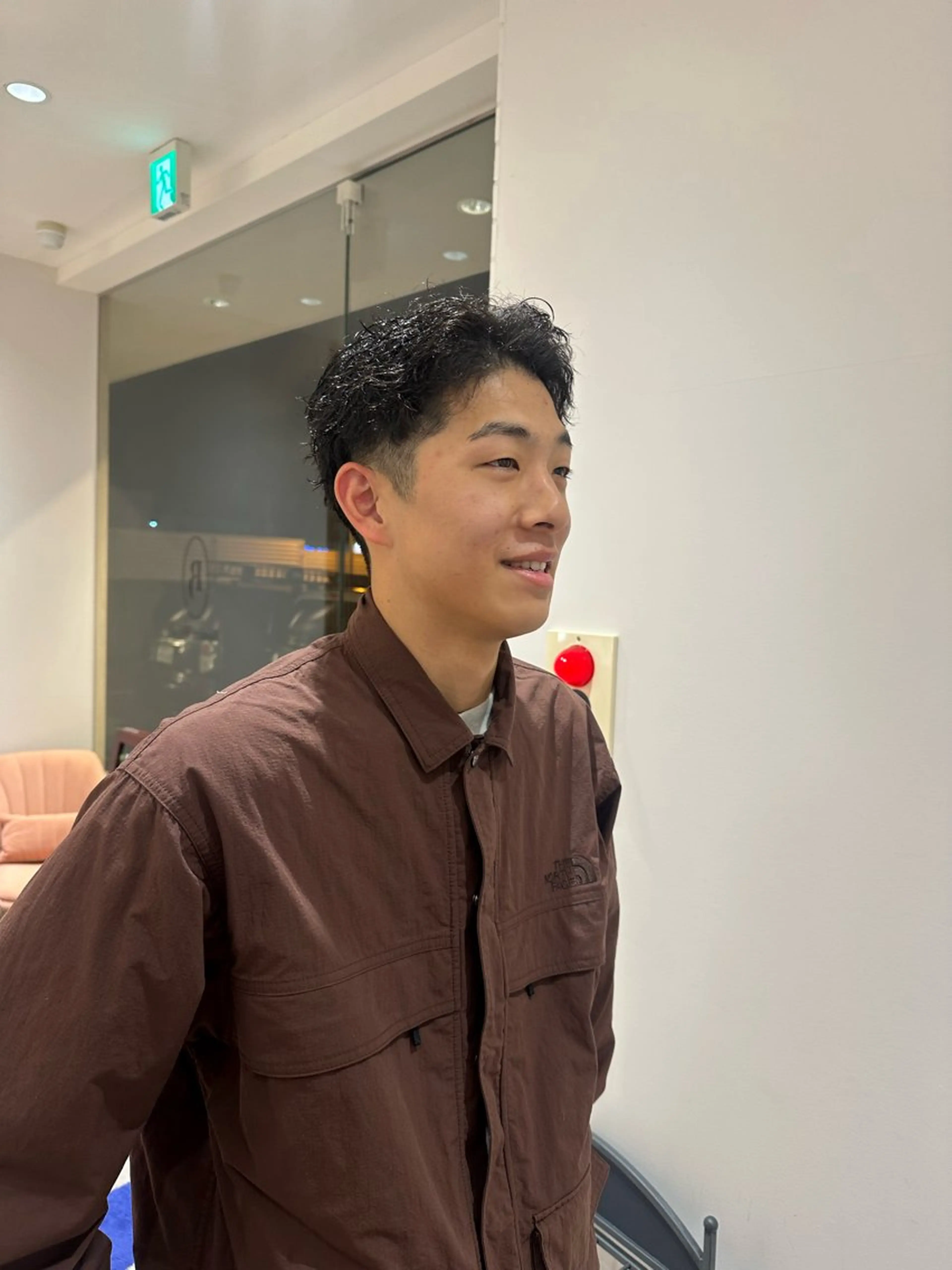 メンズ ロジェブルー 川合【和泉中央】のヘアスタイル