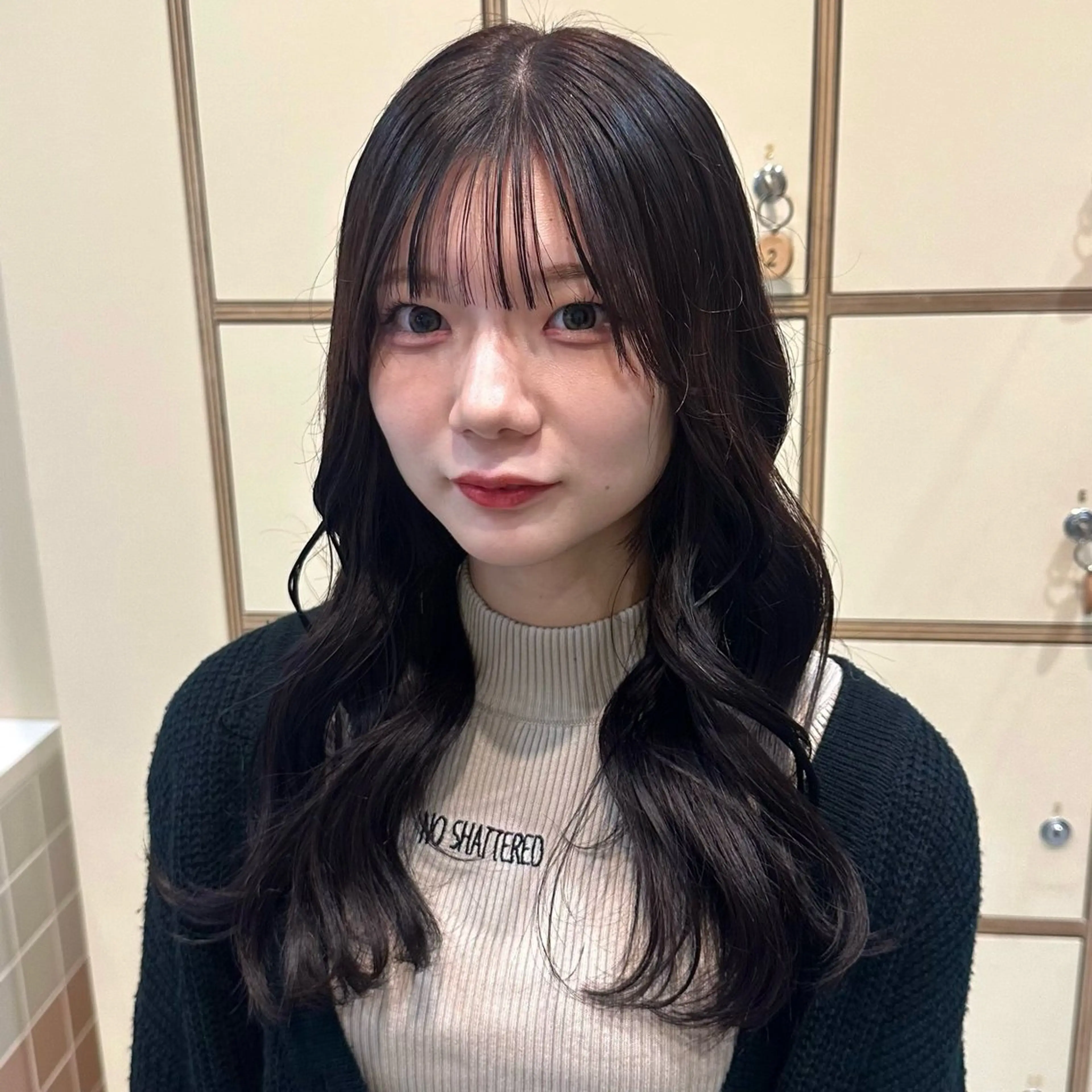 セミロング ヘアカラー 寺田 彩芽のヘアスタイル